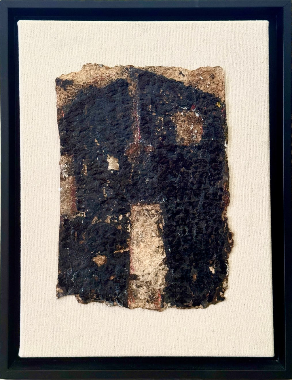 Carlos Llanes, "Mi casa esta oscura", 2025