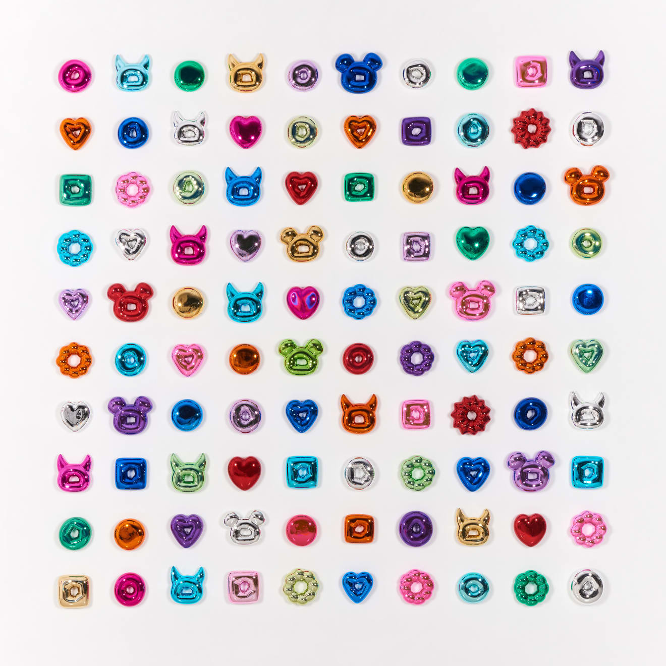 Jae Yong Kim, Funky Mini Chrome Donut (100 donuts), 2020-2022