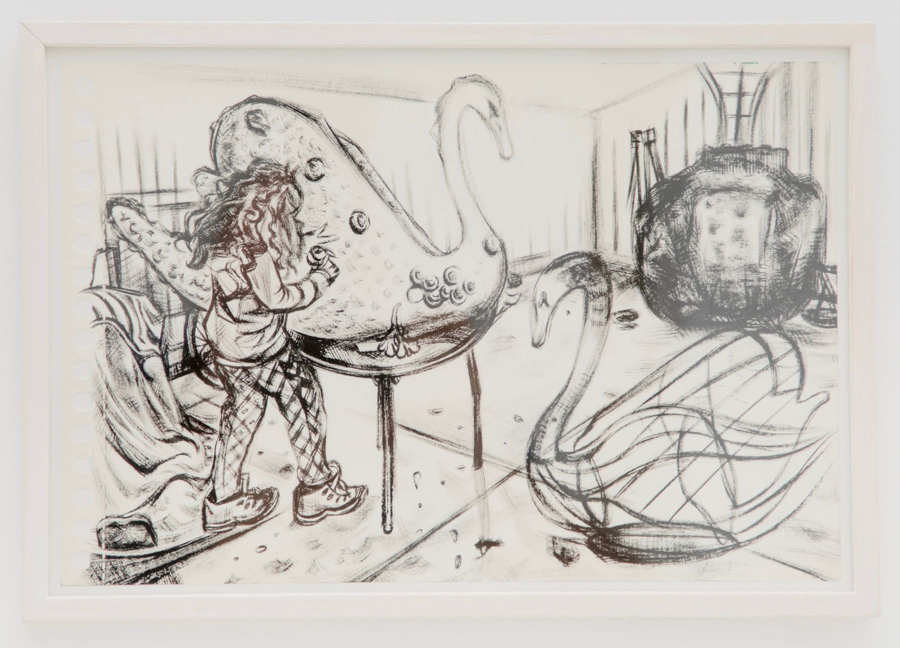 Marta Beltrán, Mujer que construye un cisne dentro de un almacén I, 2020