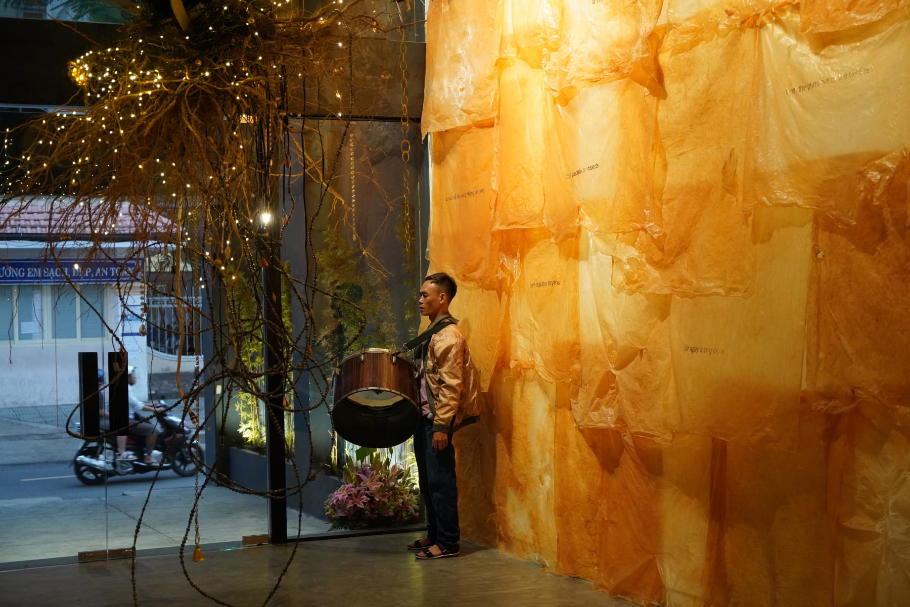 Truong Cong Tung, Traces of Infinity, 2018