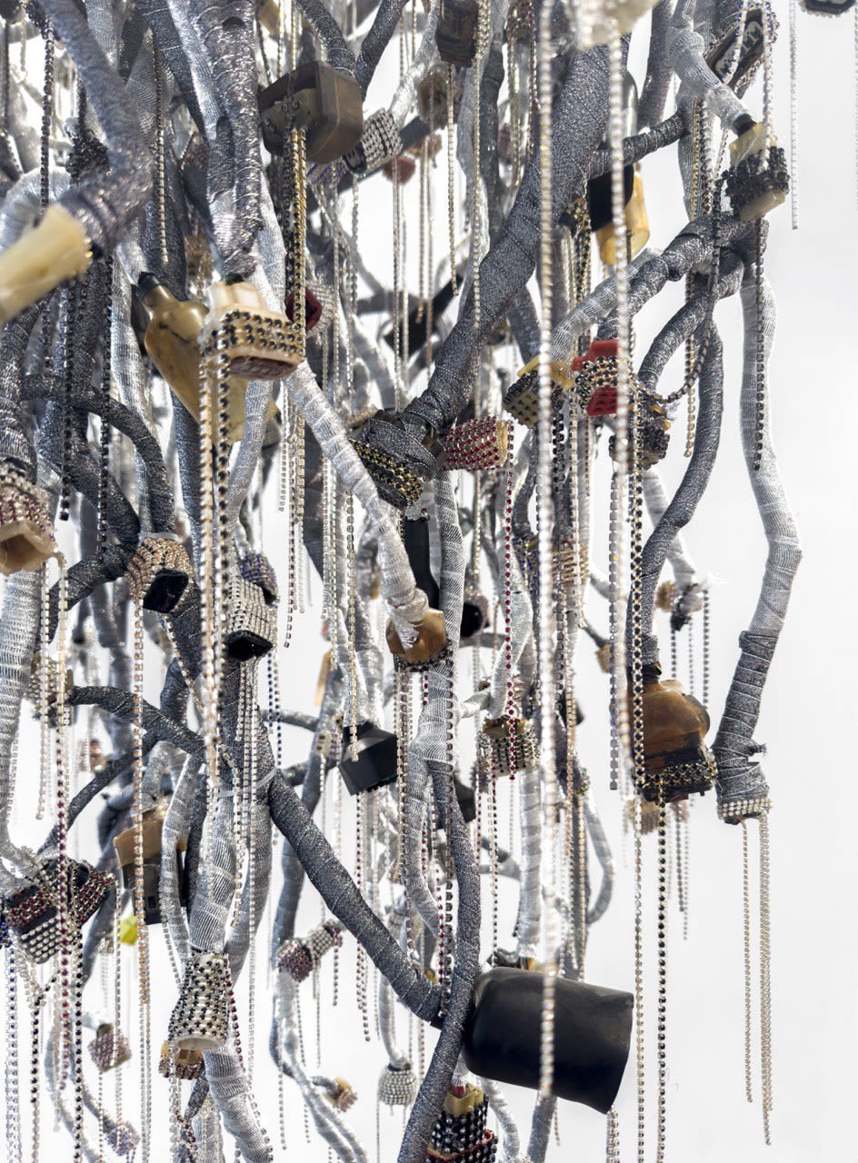 Vy Trinh, Chandelier, 2024