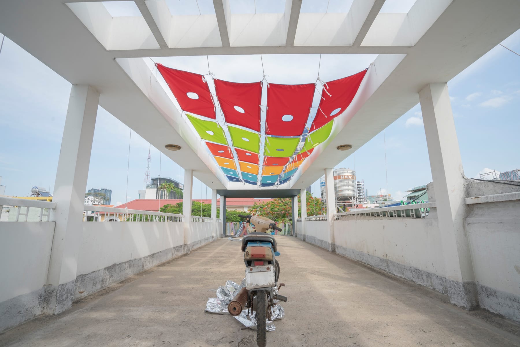 UuDam Tran Nguyen, The machine equestrians canopy, 2012