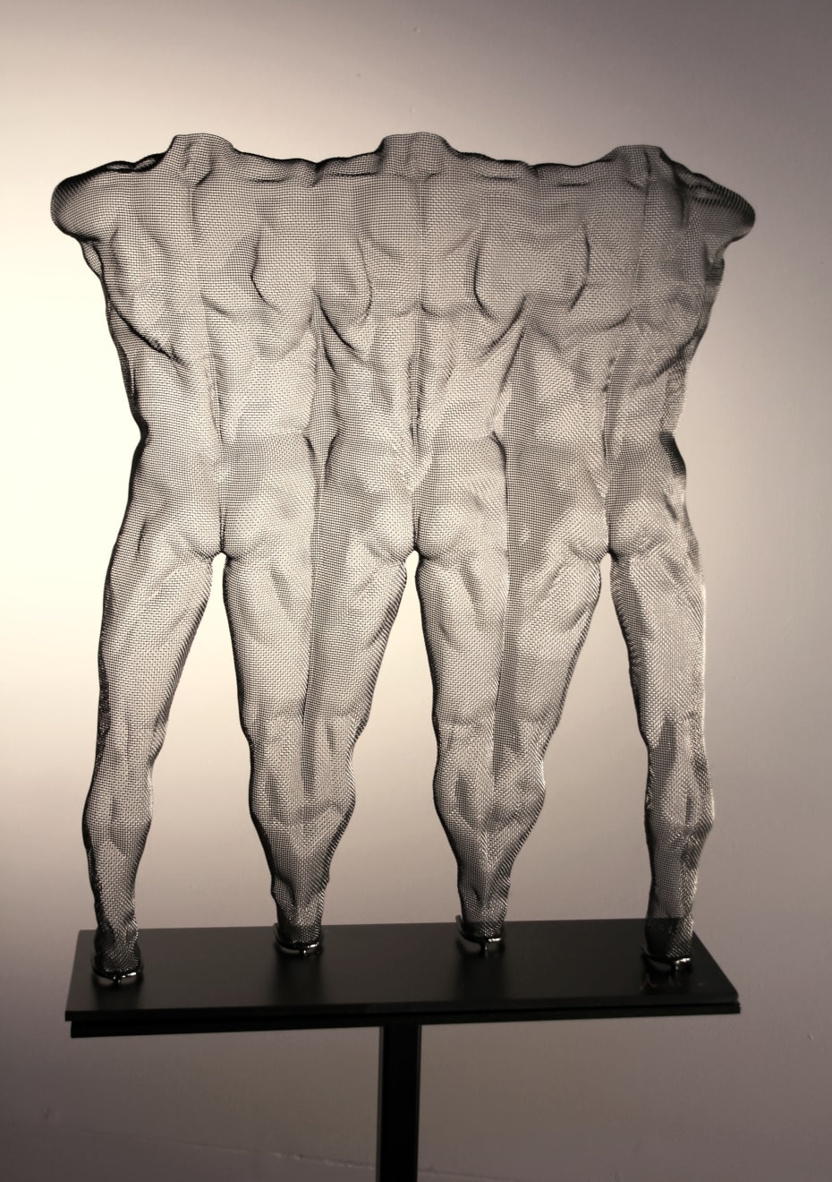 David Begbie, THRIEZE w/ pedestal, 2021