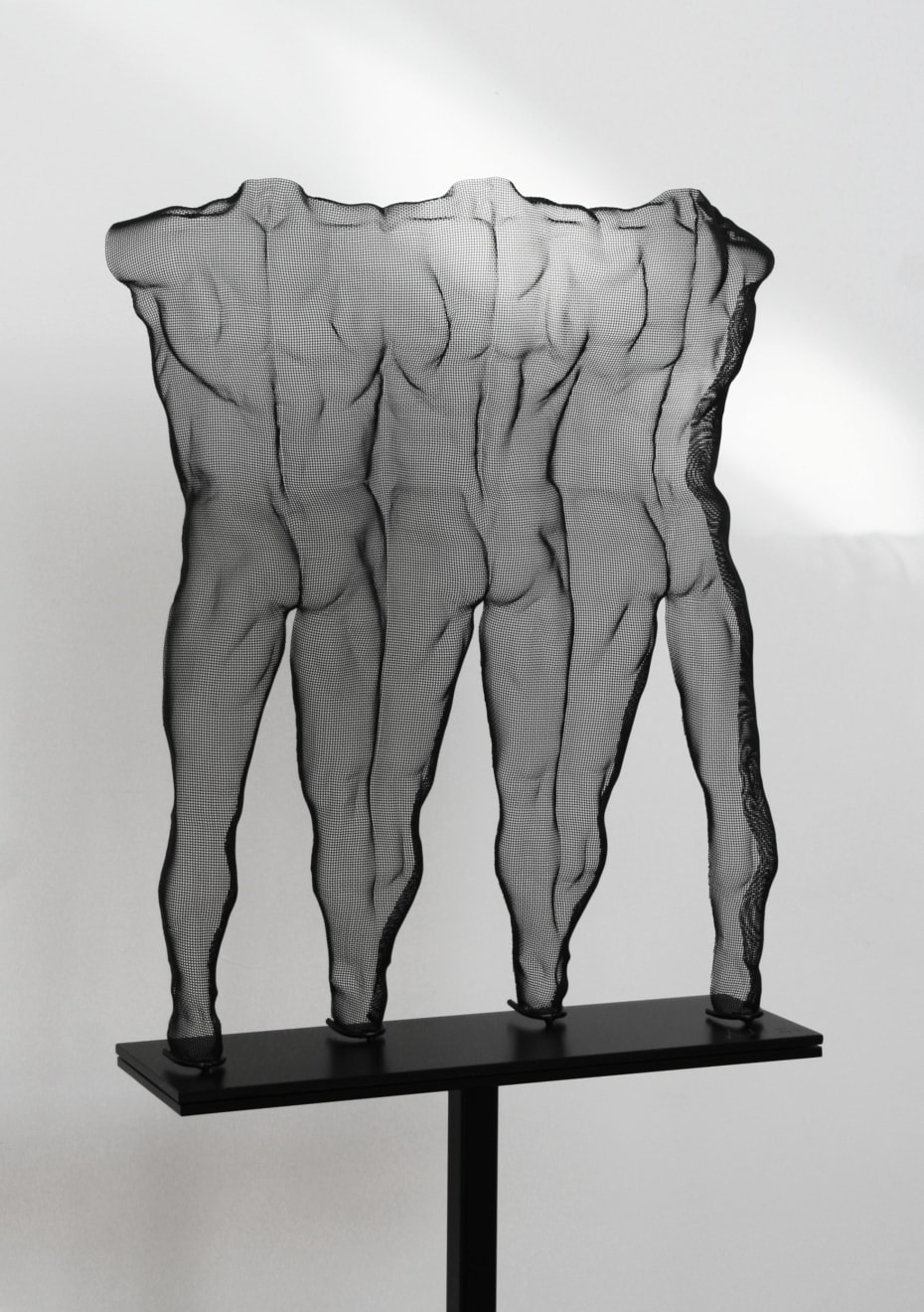 David Begbie, THRIEZE w/ pedestal, 2021