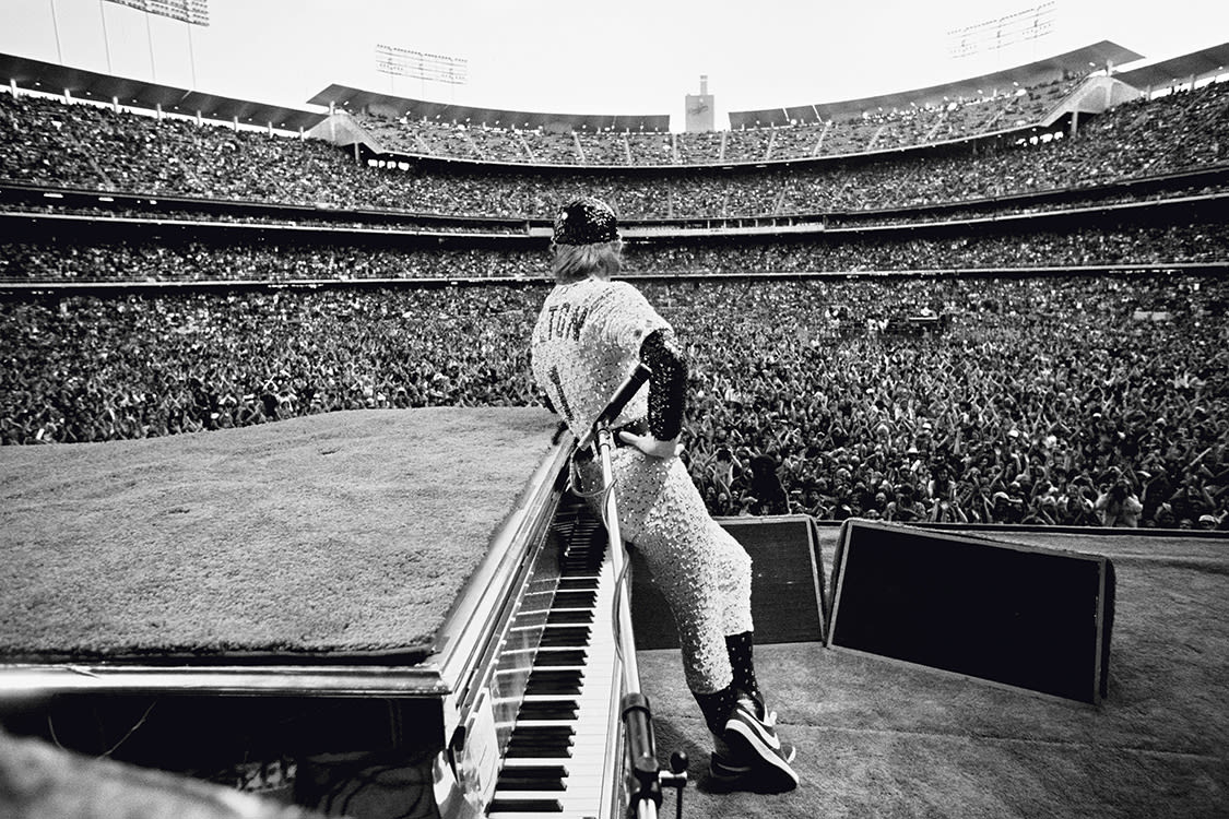 Terry O'Neill, Elton John, Dodger Stadium, 1975