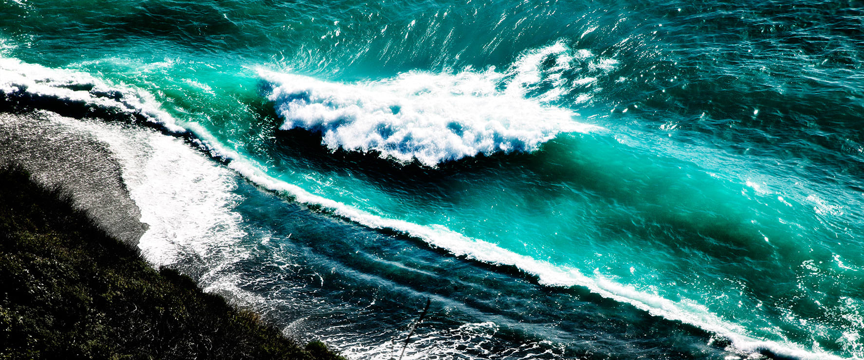 David Drebin, Crashing Waves