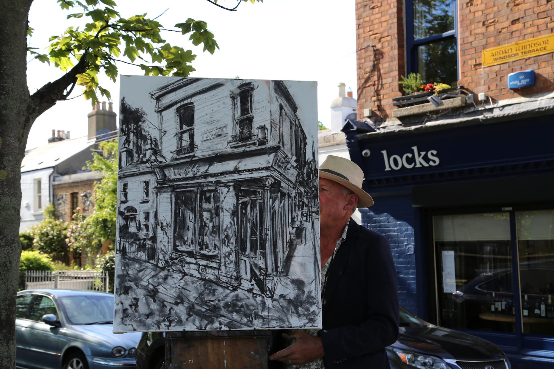 Gerard_Byrne_Irish_artist_painting_Under_the_Shadow_of_the_Sun_Locks_Restaurant_Portobello_Dublin