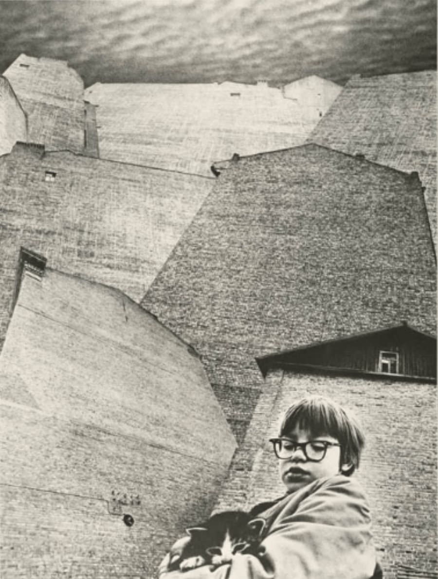 Oleksandr Suprun, Urbanist confession. Caress, 1975