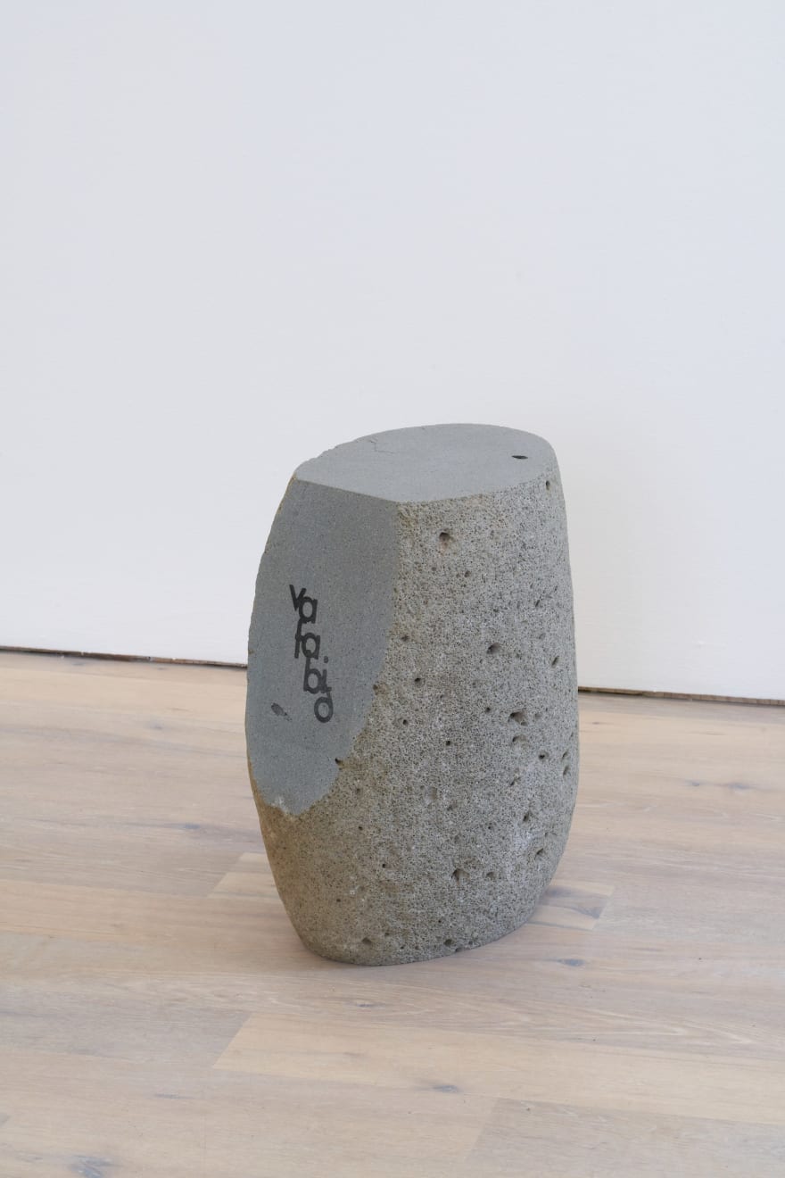 KRISTINN E. HRAFNSSON, vafabið / doubtwait, 2023