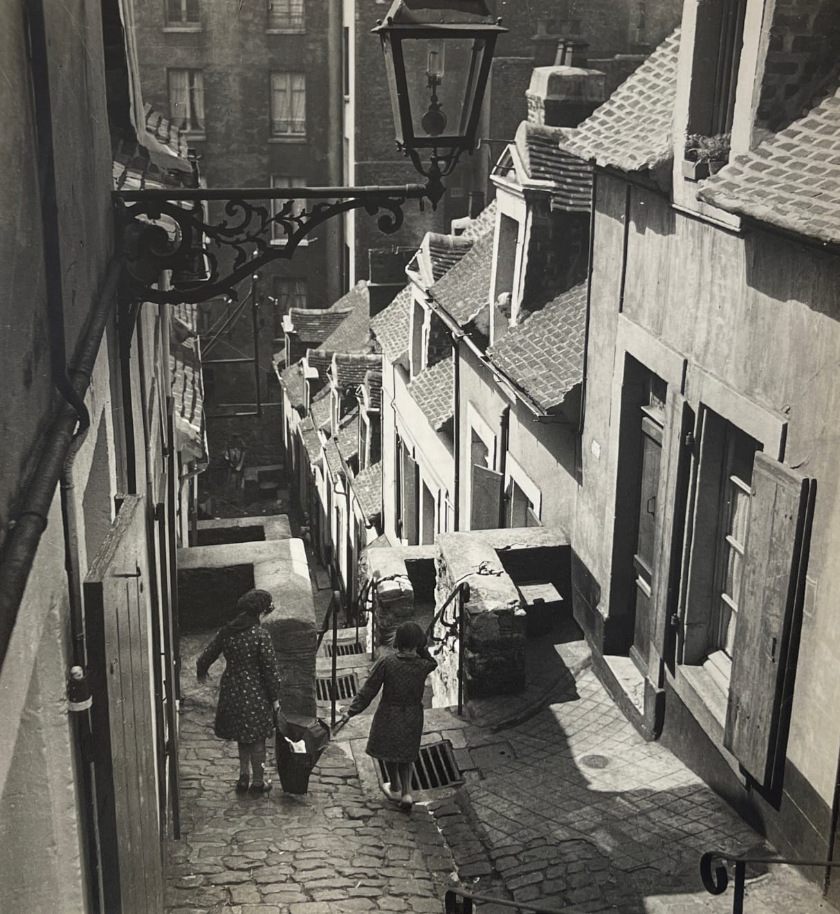 Edith Tudor-Hart, Boulogne Street, 1939