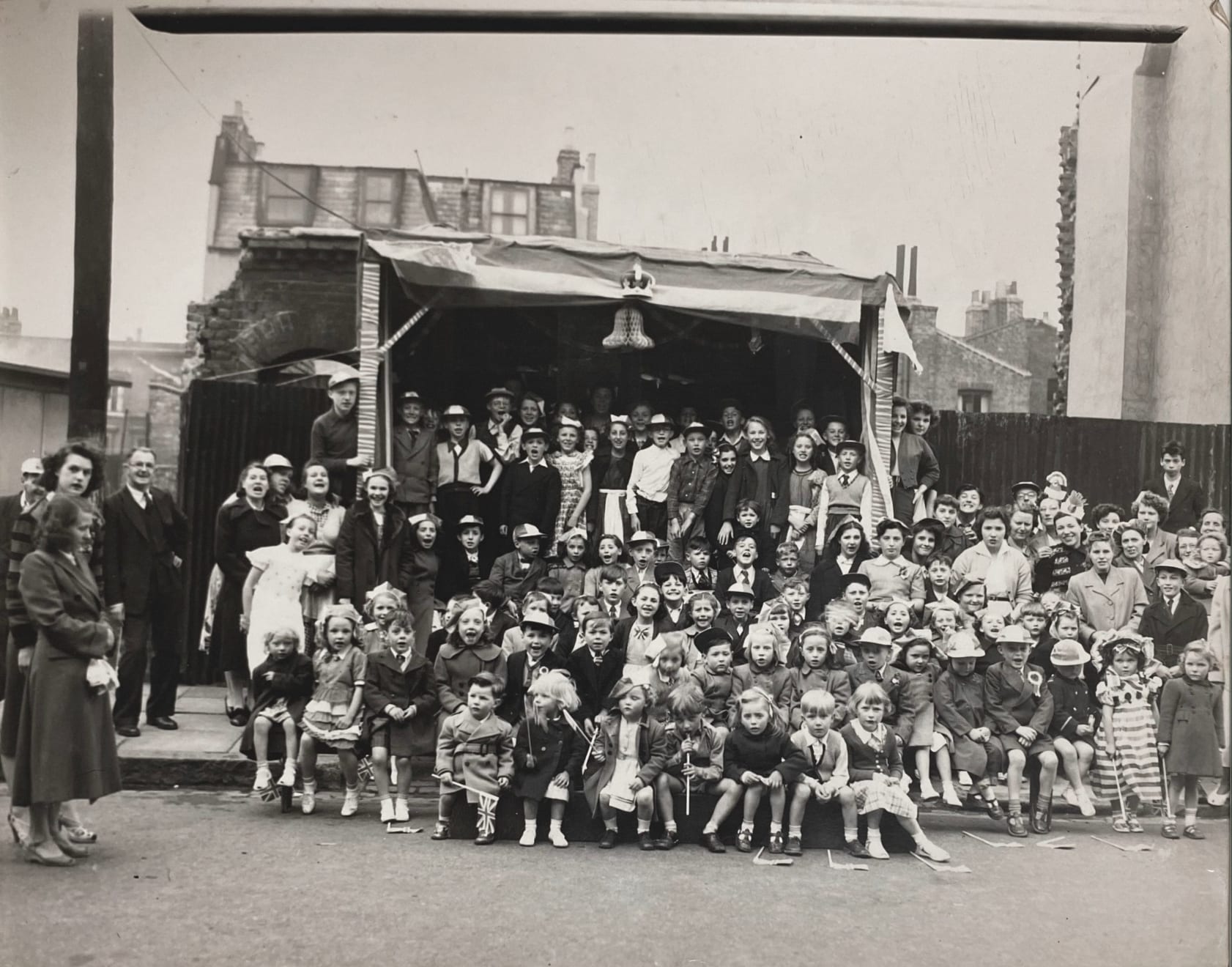 Nigel Henderson, Driffield Rd. 3, 1953