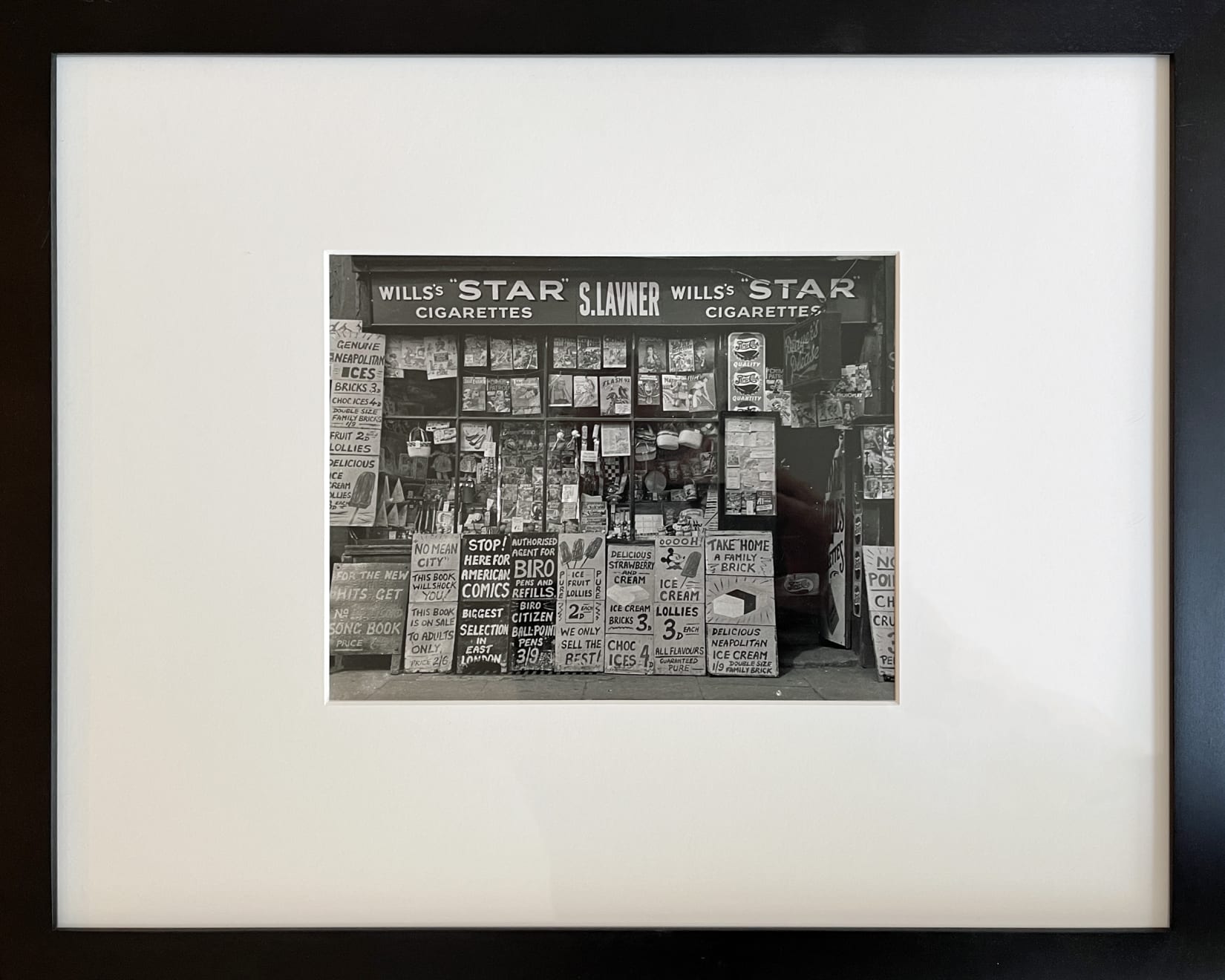 Nigel Henderson, Shop, 1949-53