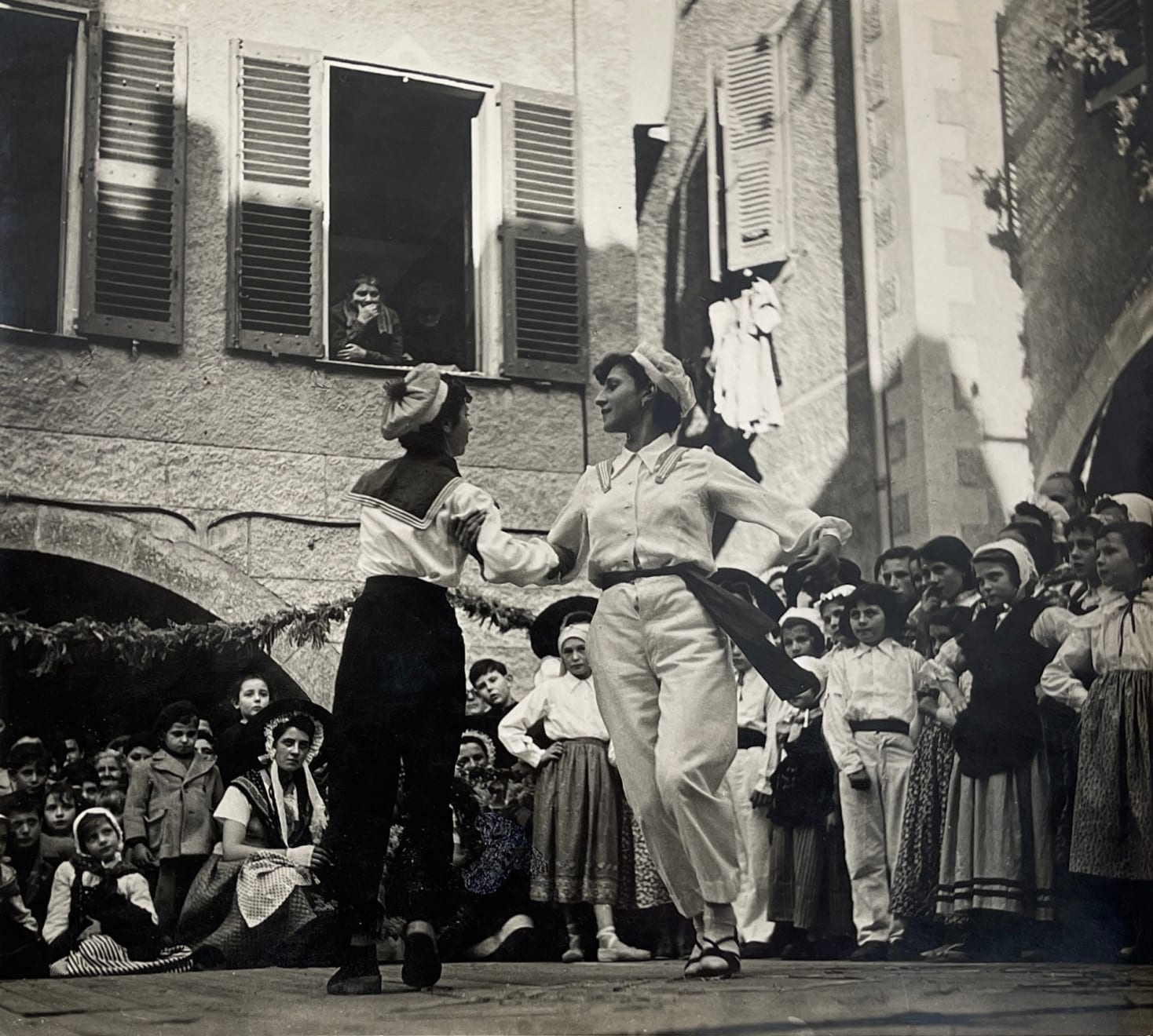 Edith Tudor-Hart, Spring on the Côte d'Azur, 1953