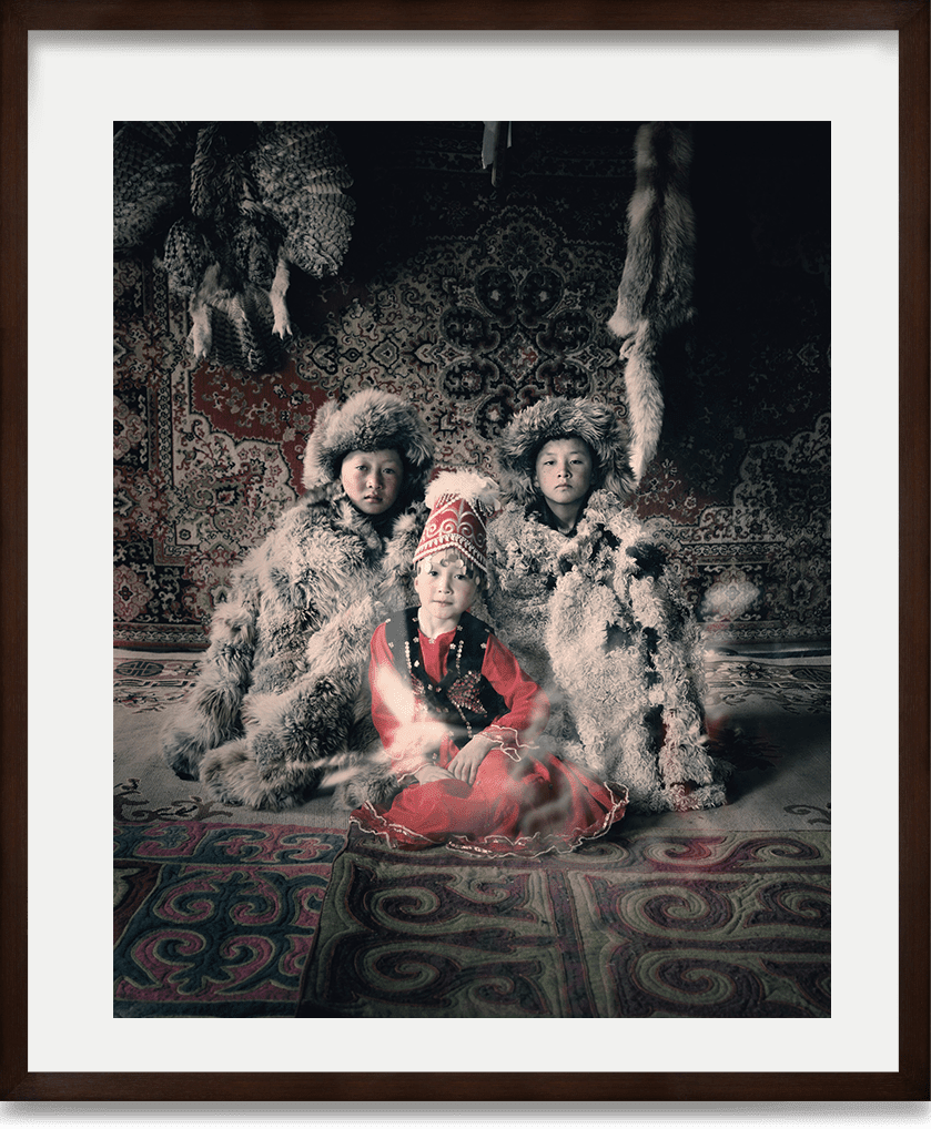 Jimmy Nelson, Bakbergen, Samil & Kamilla, Kazakh | Altantsögts, Bayan-Ölgii Province | Western Mongolia, 2011
