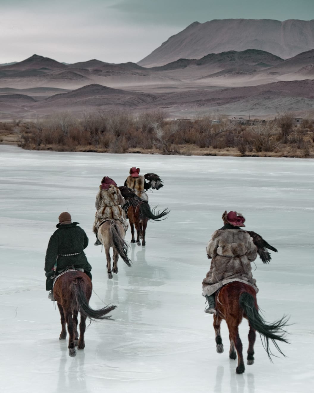 Jimmy Nelson, Kazakh on ice | Altantsogts, Bayan Ölgii | Mongolia, 2011