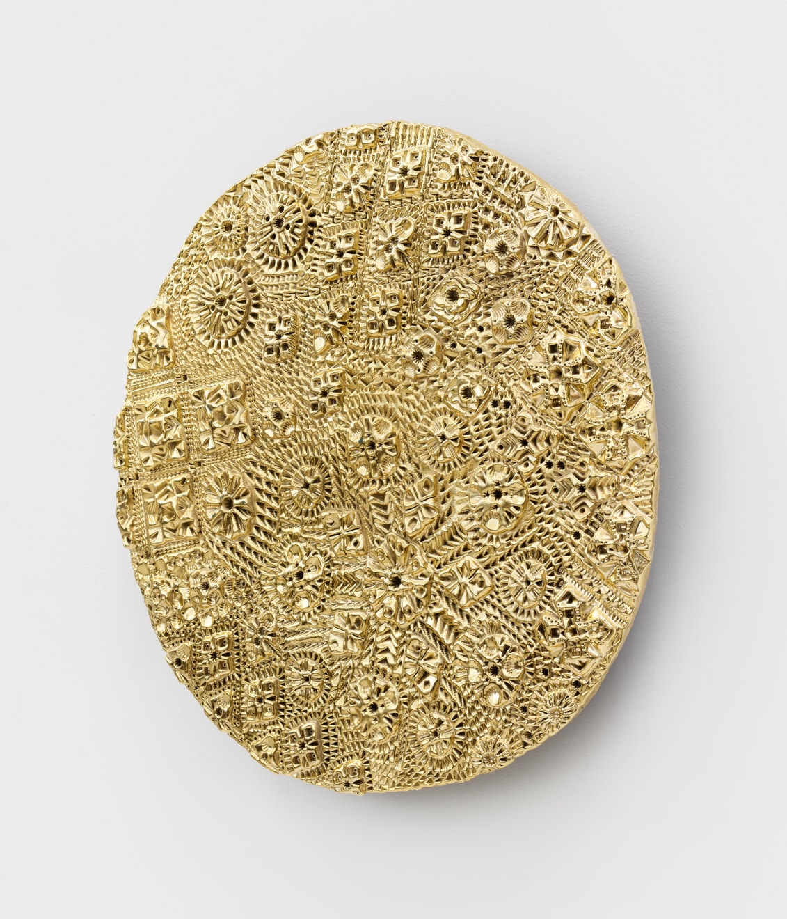 Pae White, Toing & Froing, Warm Gold, 2020