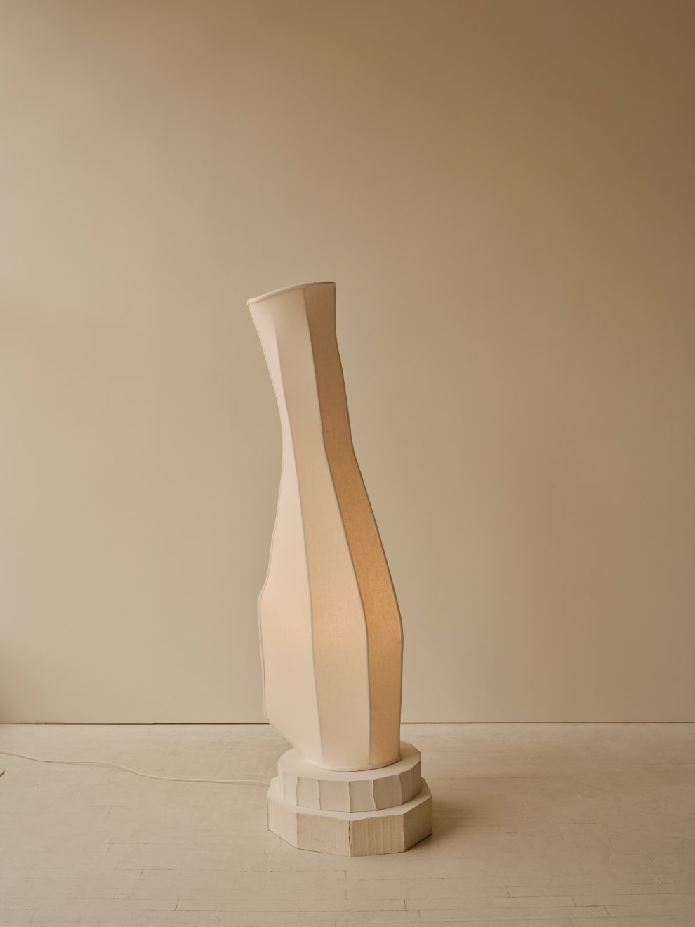 Marrow, Lamp 32 , 2025