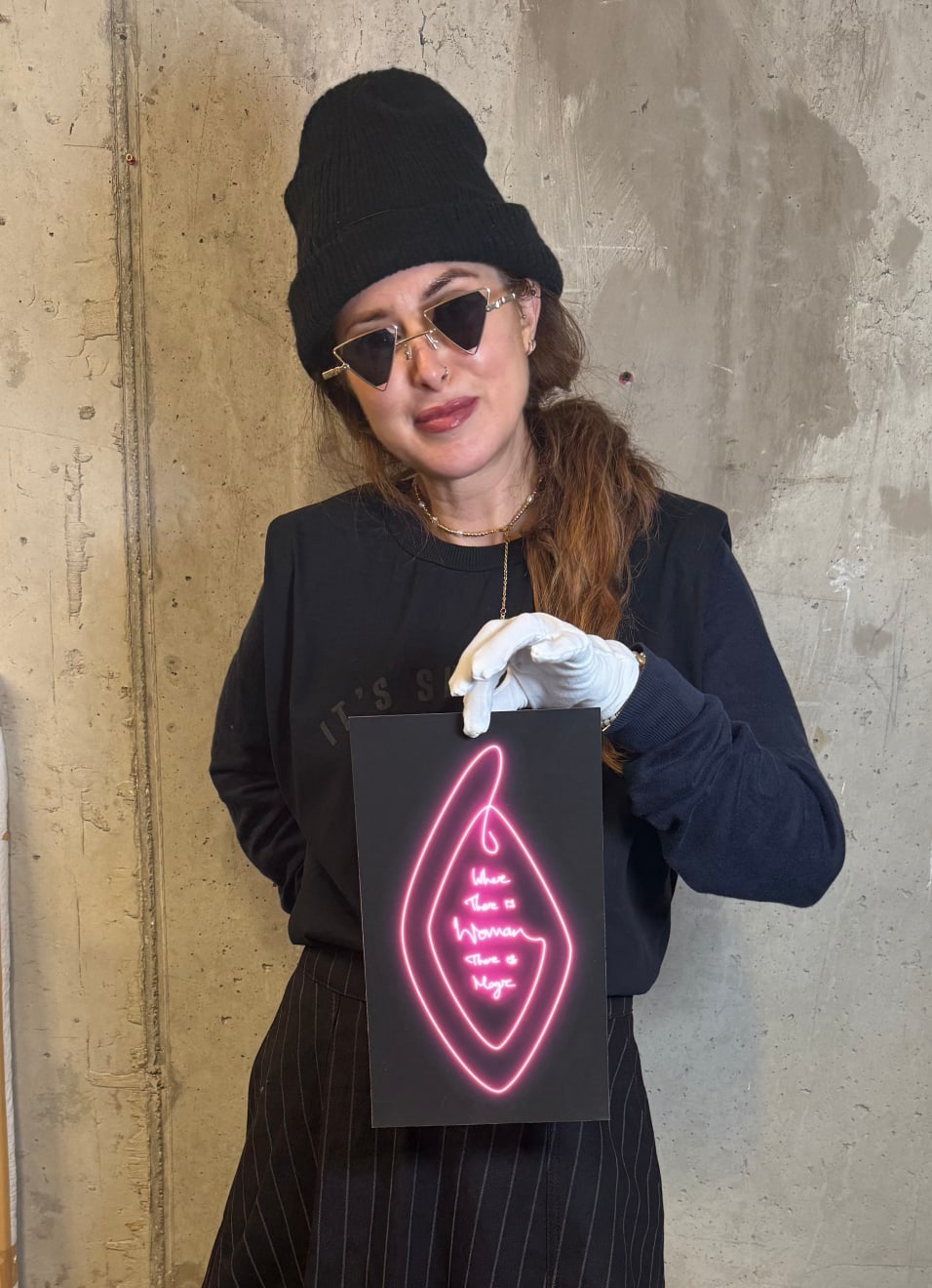 Lauren Baker, .Woman Magic - Dragon Fruit Pink - mini test 25cm PP, 2024