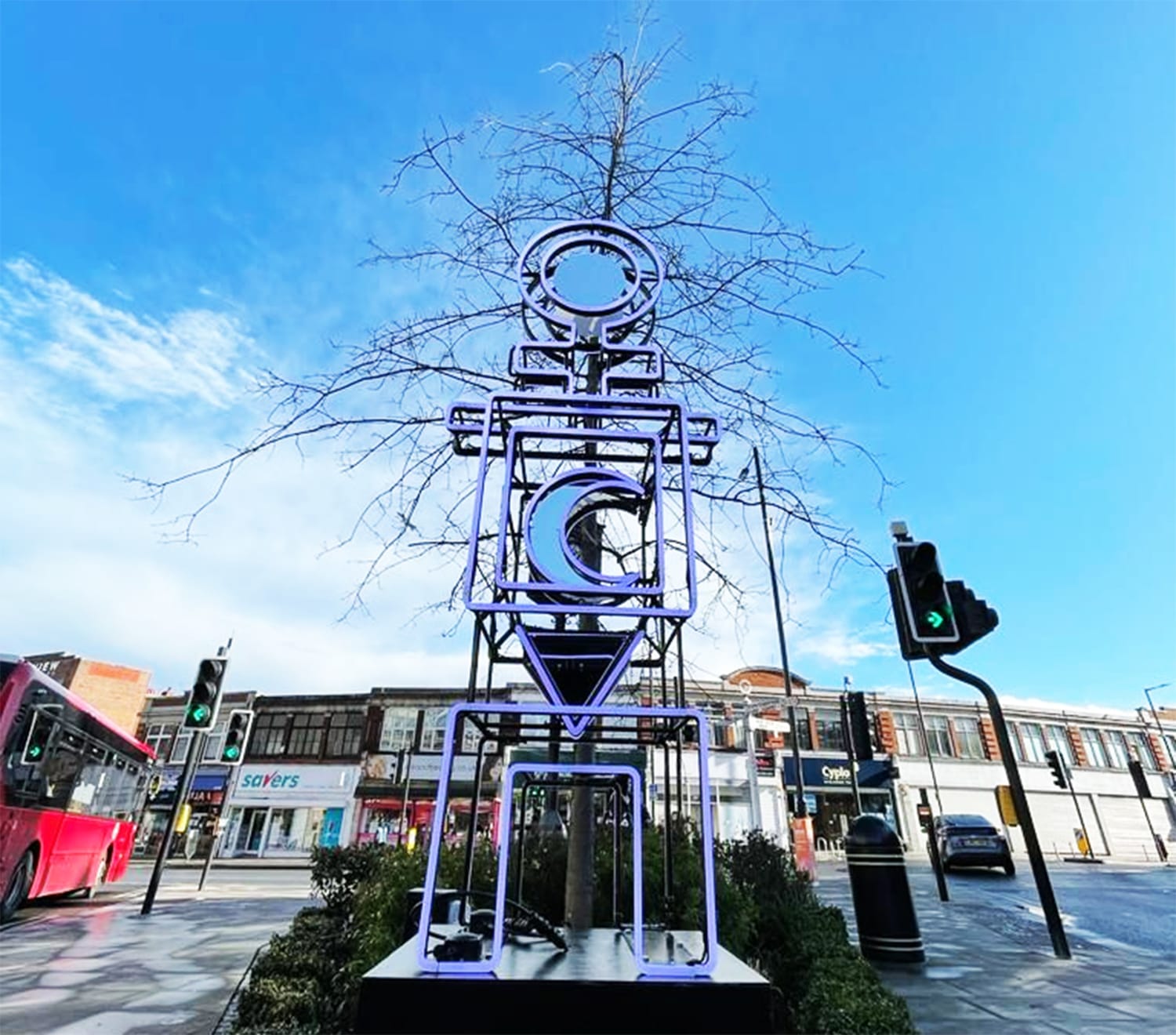 LUNA WOMAN POWER TOTEM, 3.3M - ENFIELD COUNCIL, 2022