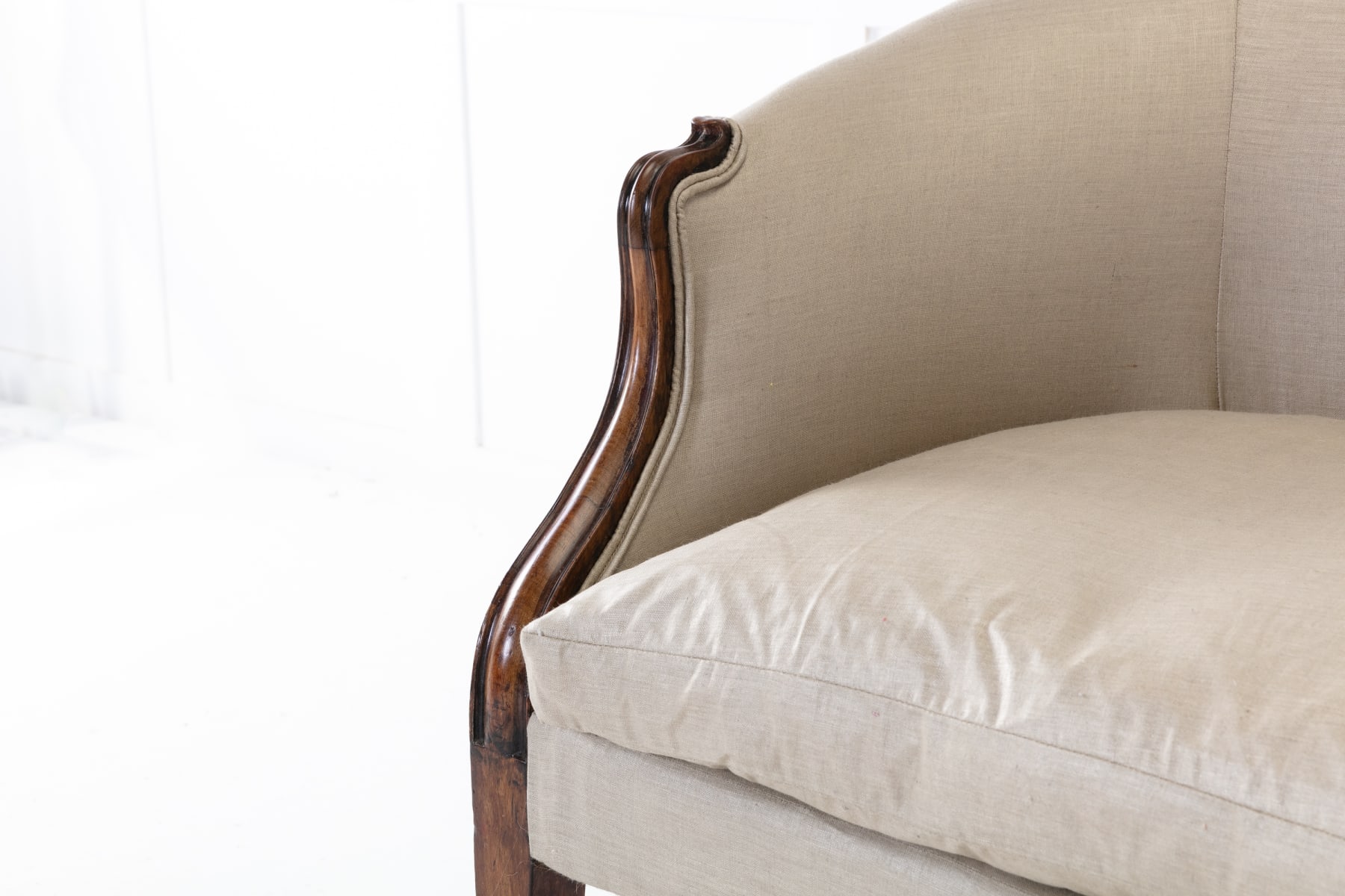 18th Century George III 'Hepplewhite' Mahogany Sofa