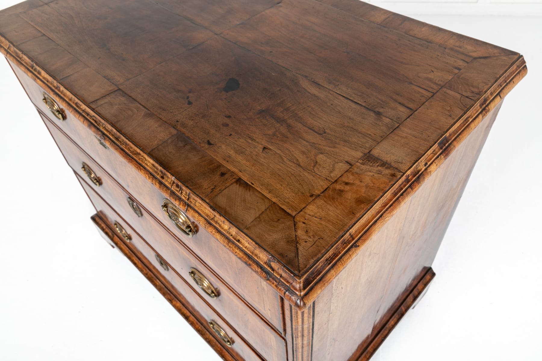Early 18th Century George I English Walnut Chest of Drawers