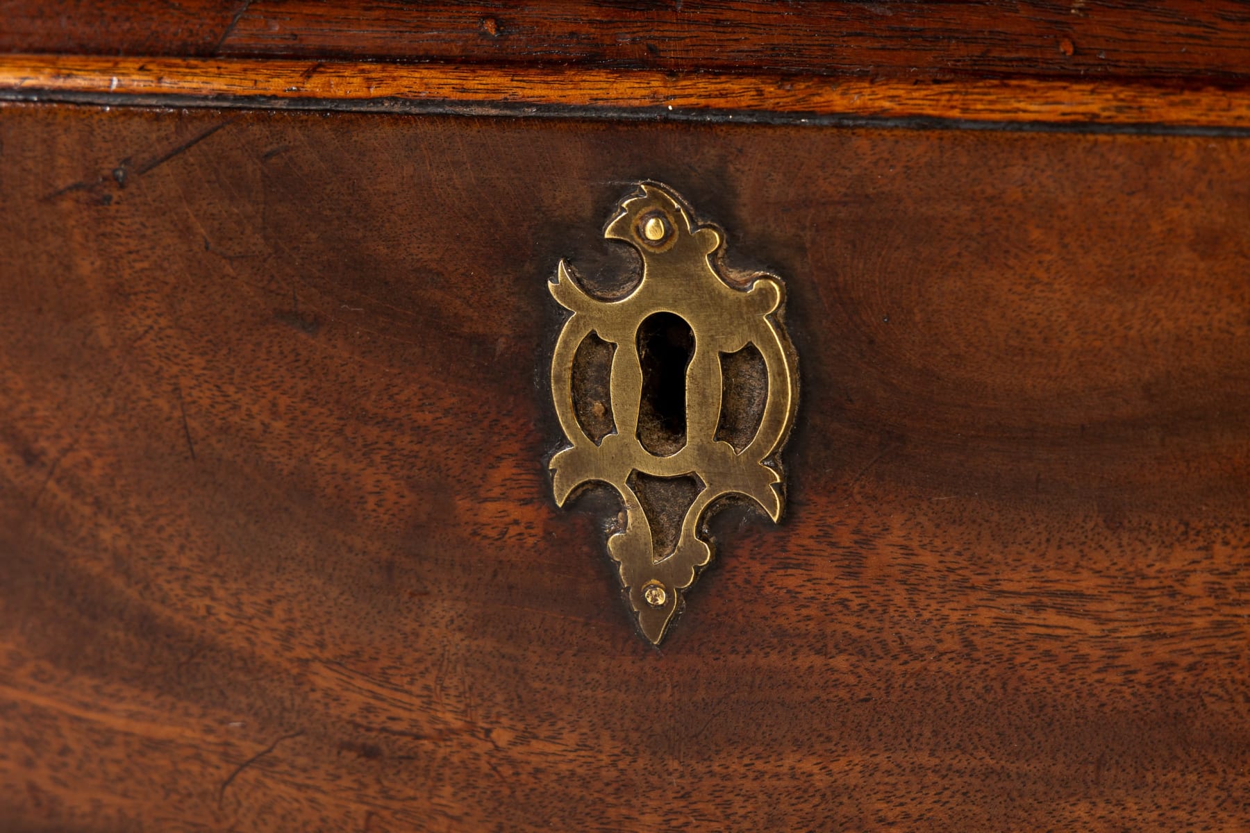 18th Century English George III Mahogany Chest of Drawers