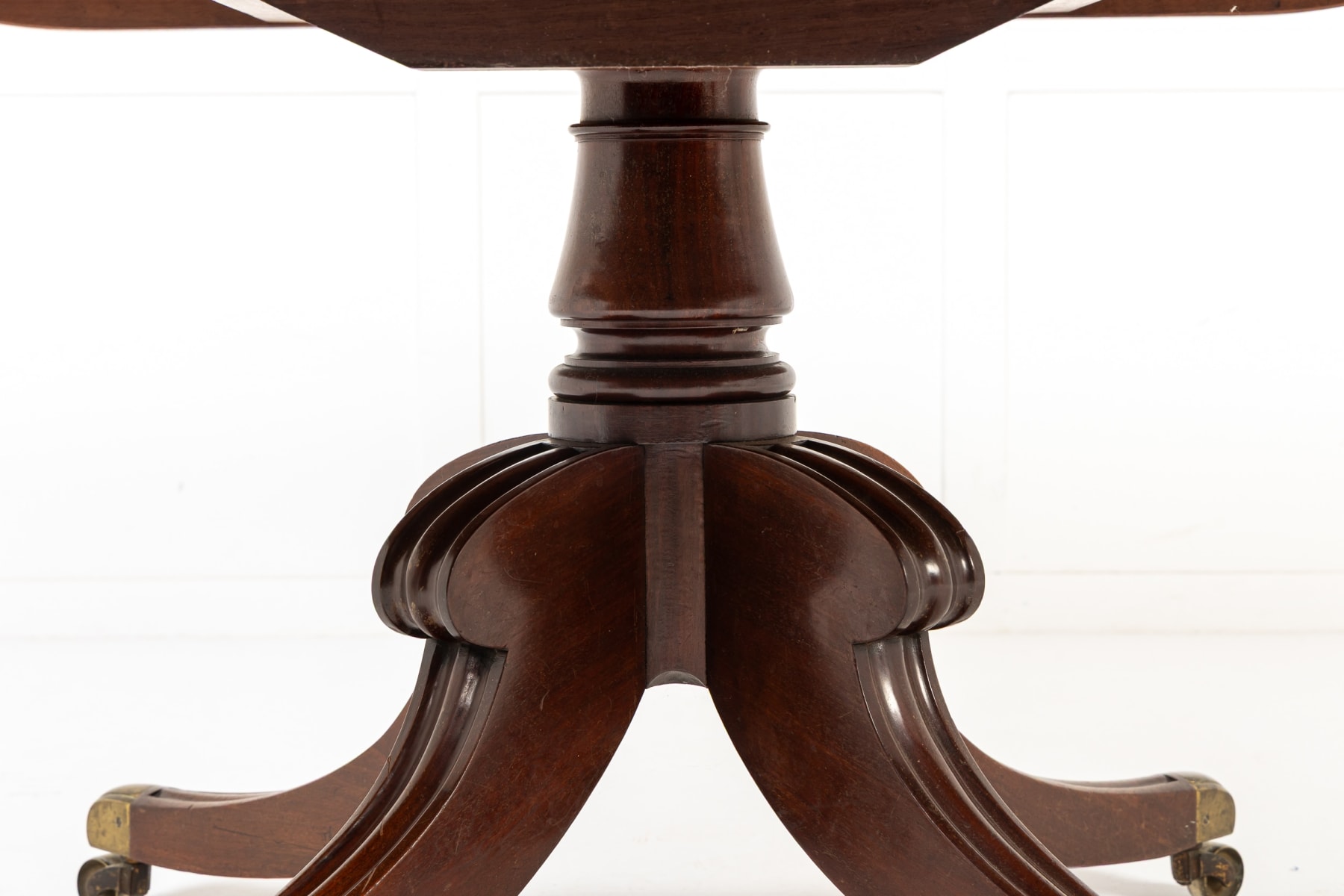 Large Scale 19th Century English Regency Mahogany Tilt Top Table