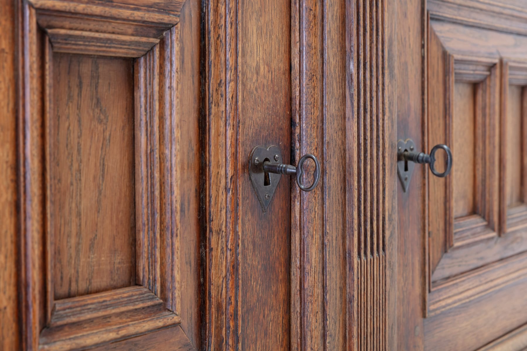 SOLD, 18th Century Dutch Oak Cabinet