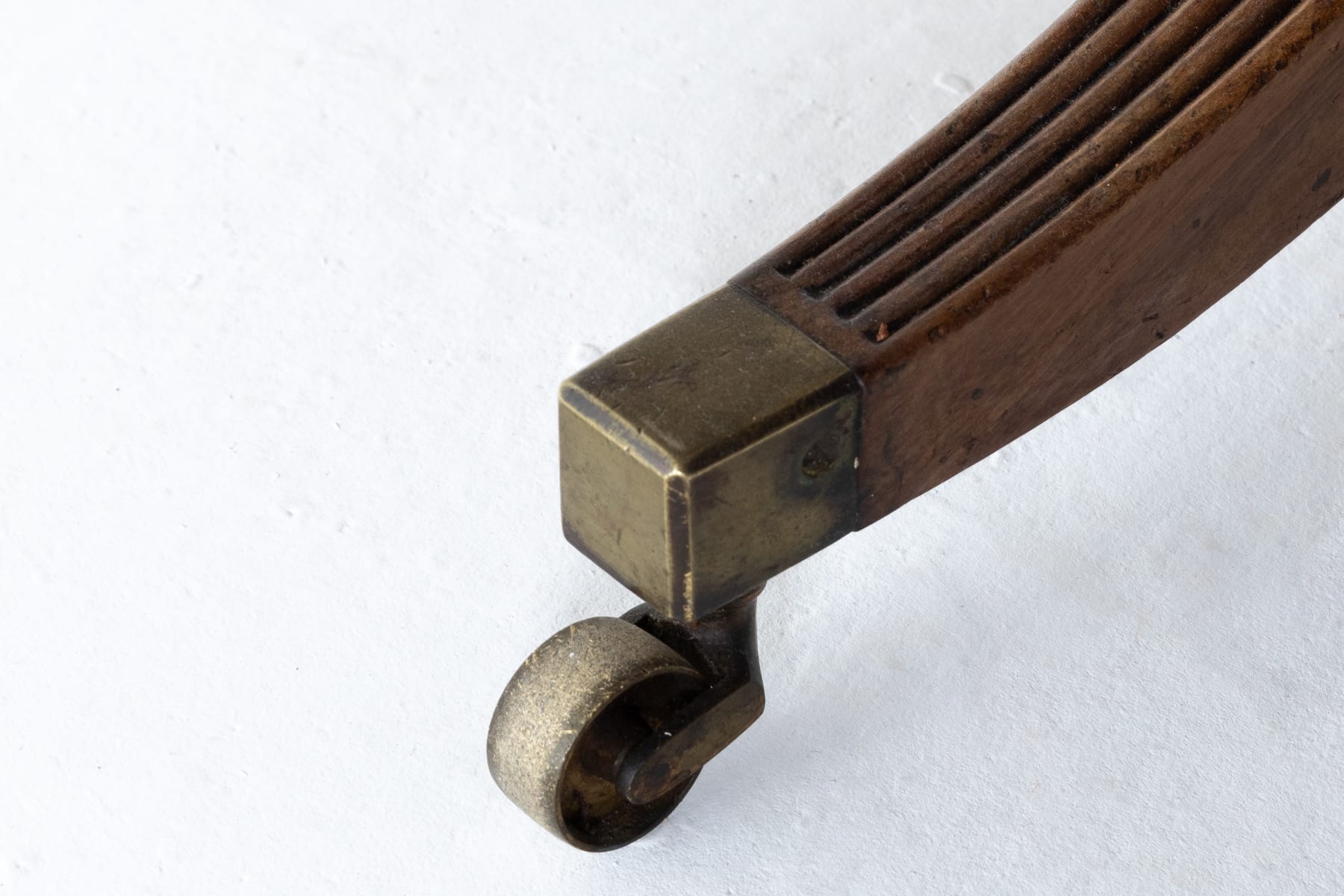 Grande Scale 19th Century English Regency Mahogany Drum Table