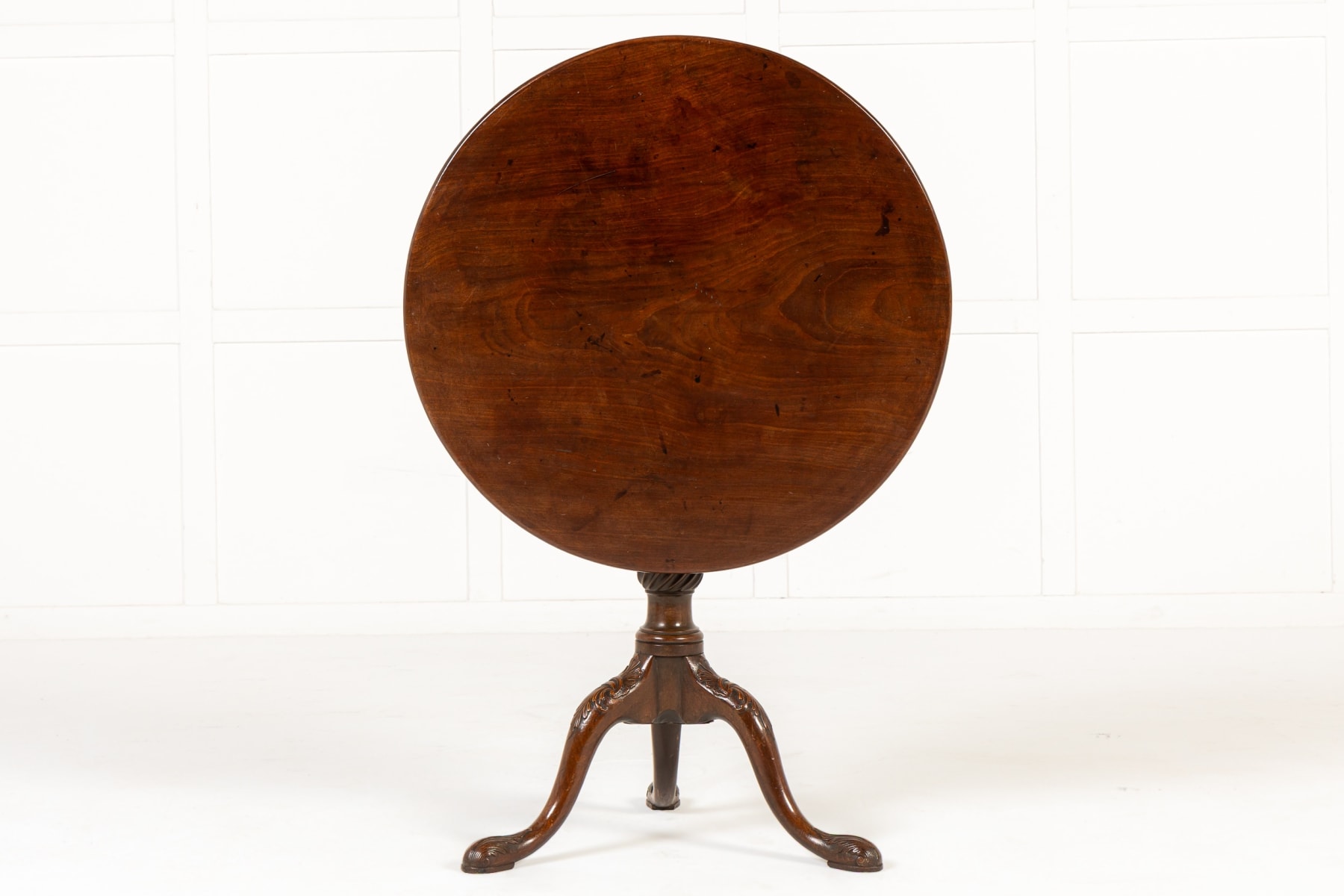 18th Century English Mahogany Tripod Table