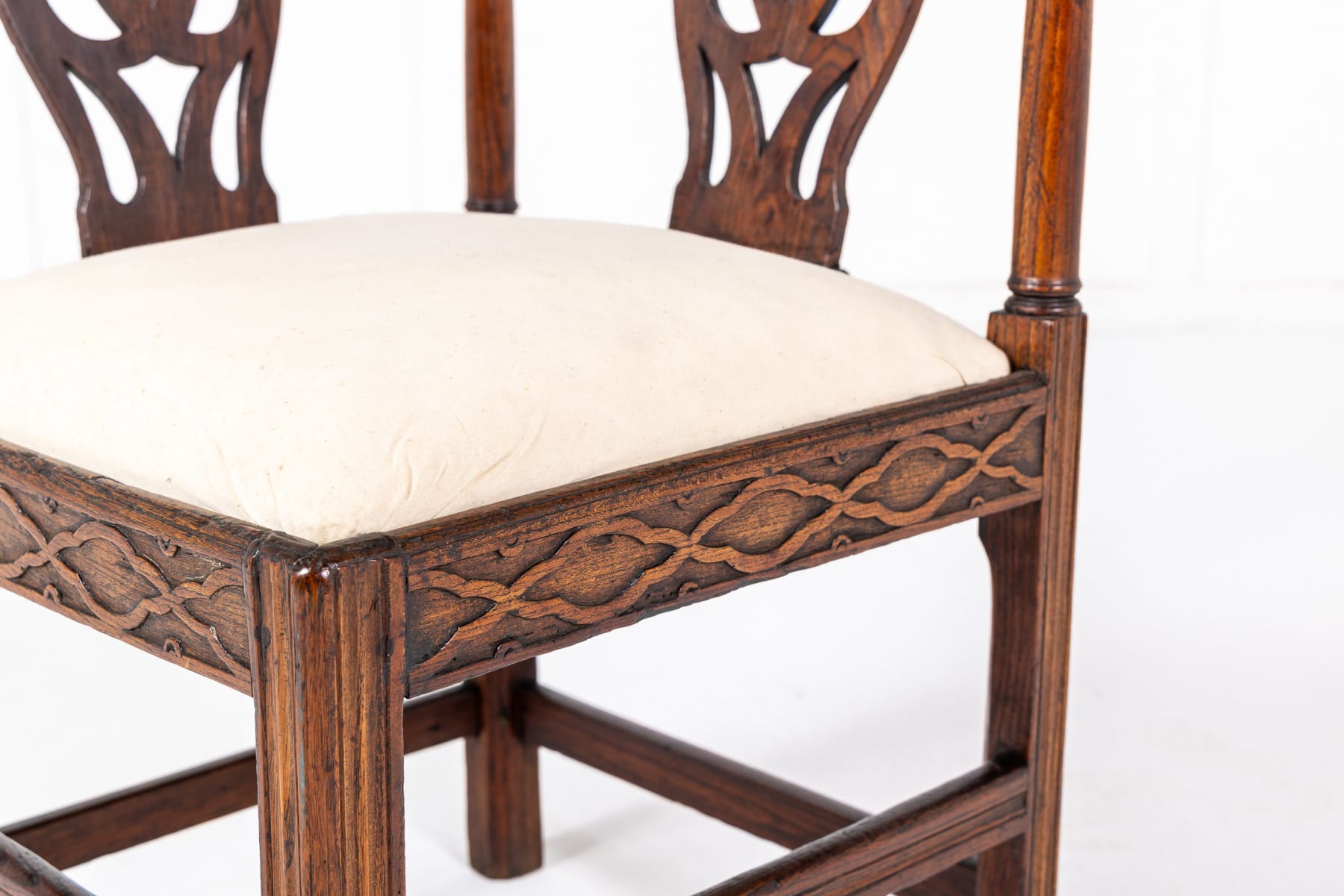Late 18th Century English Oak Corner Chair