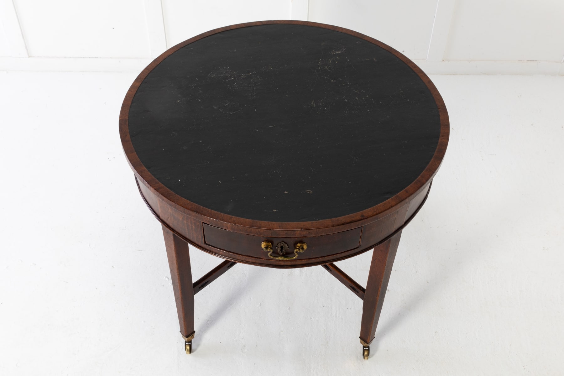 18th Century English Mahogany Table