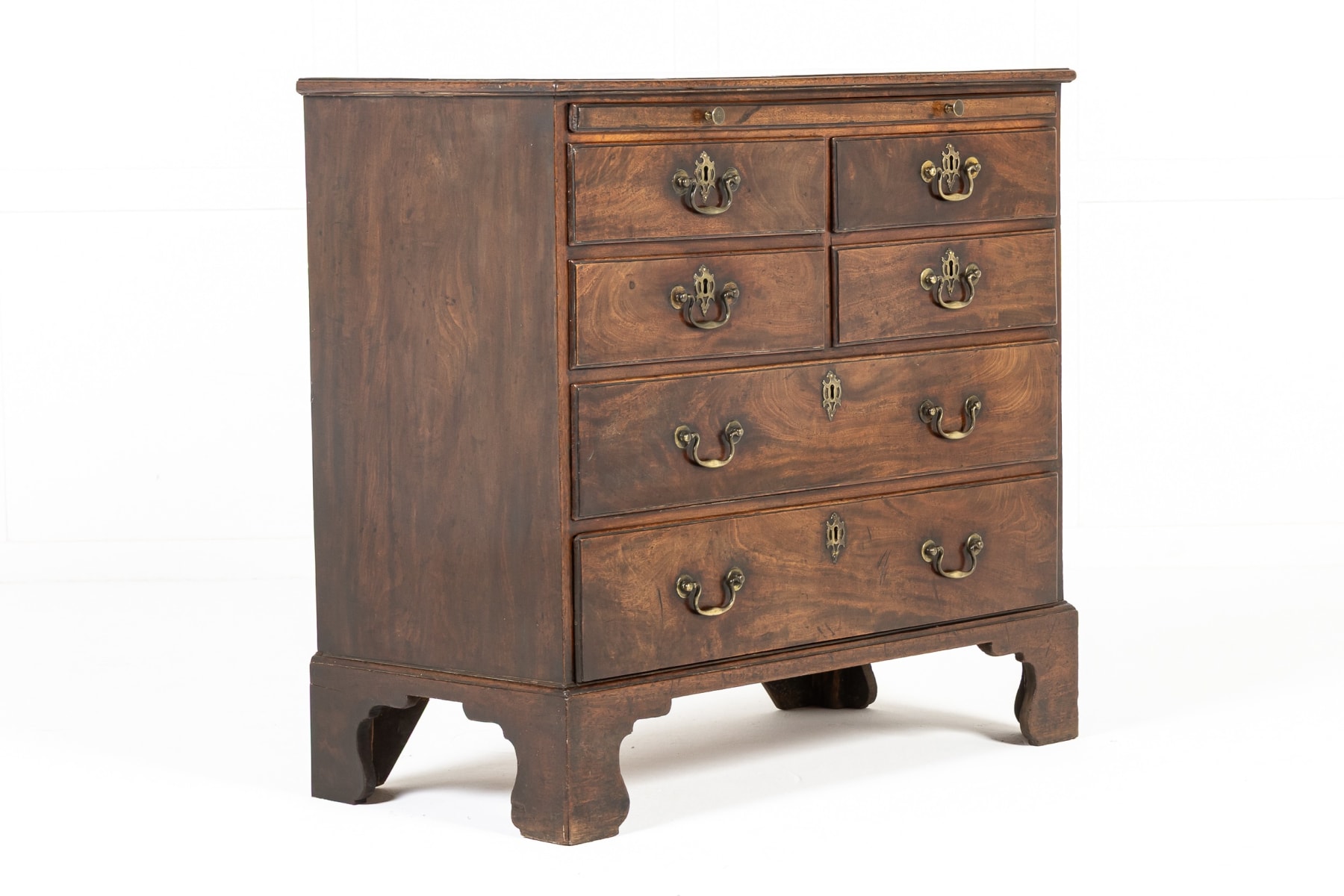 18th Century English George III Mahogany Chest of Drawers