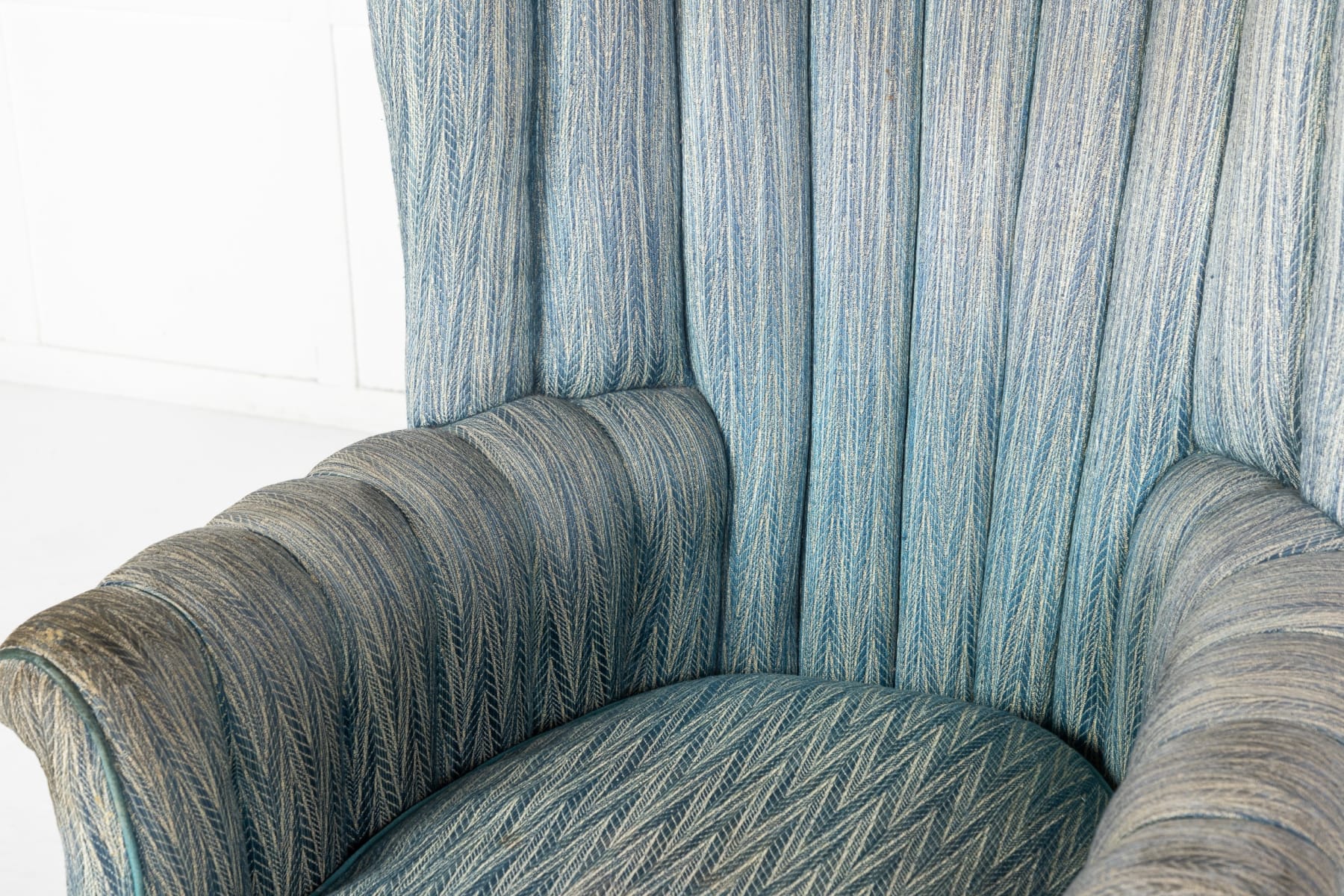 18th Century English Mahogany Barrel Back Armchair