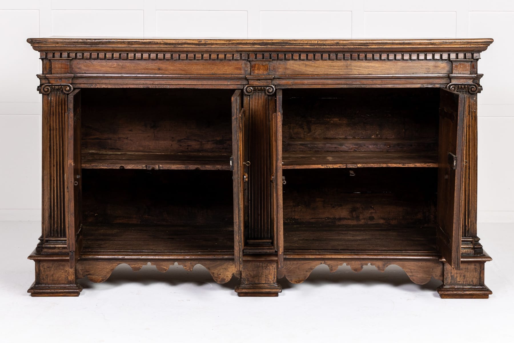 18th Century Italian Walnut Sideboard/Cabinet
