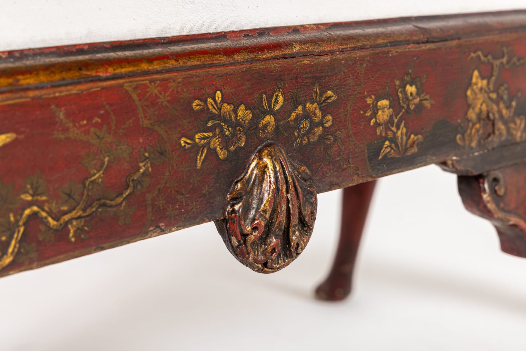 1930s Decorative English Japanned Settee