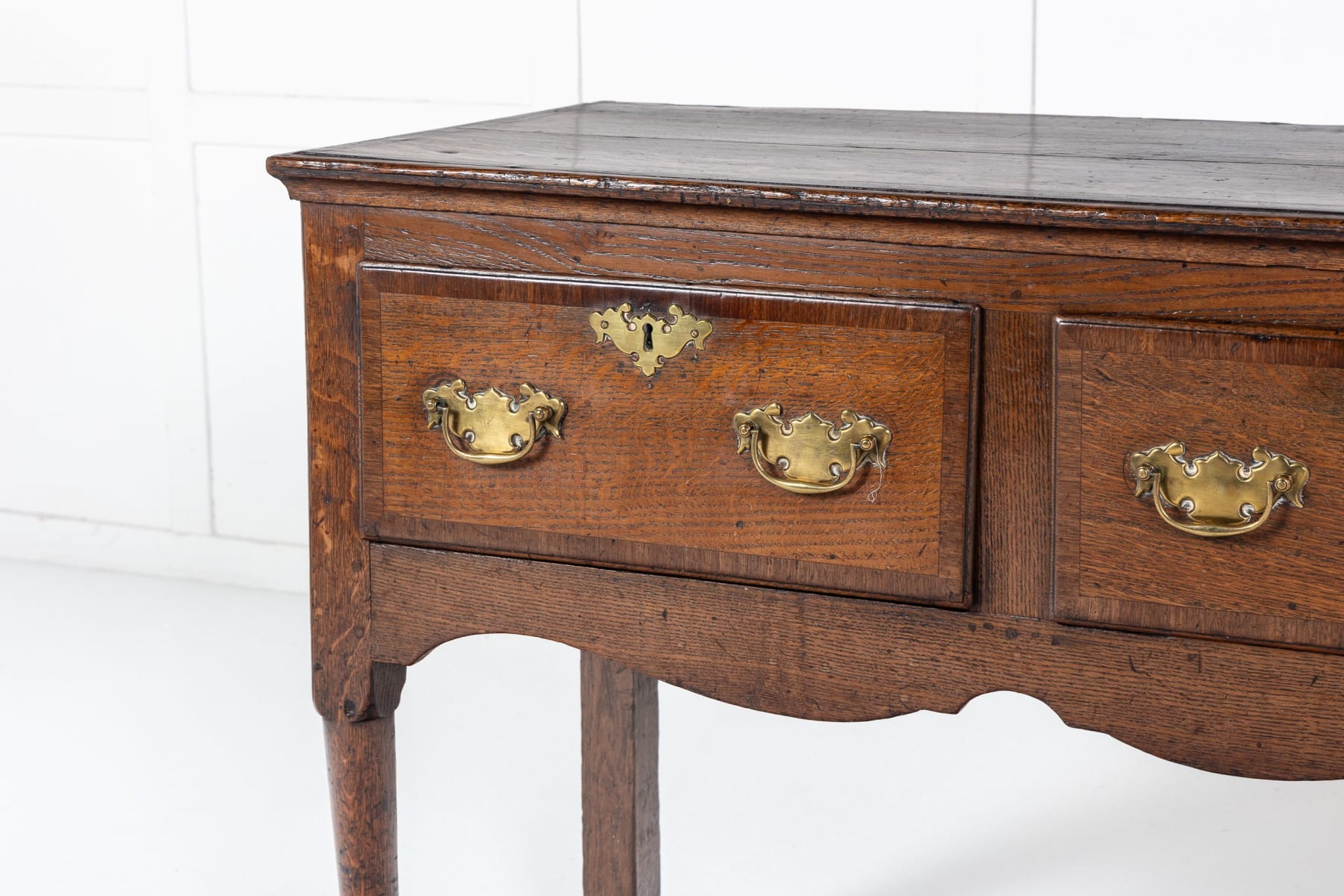 Oak sales lowboy dresser