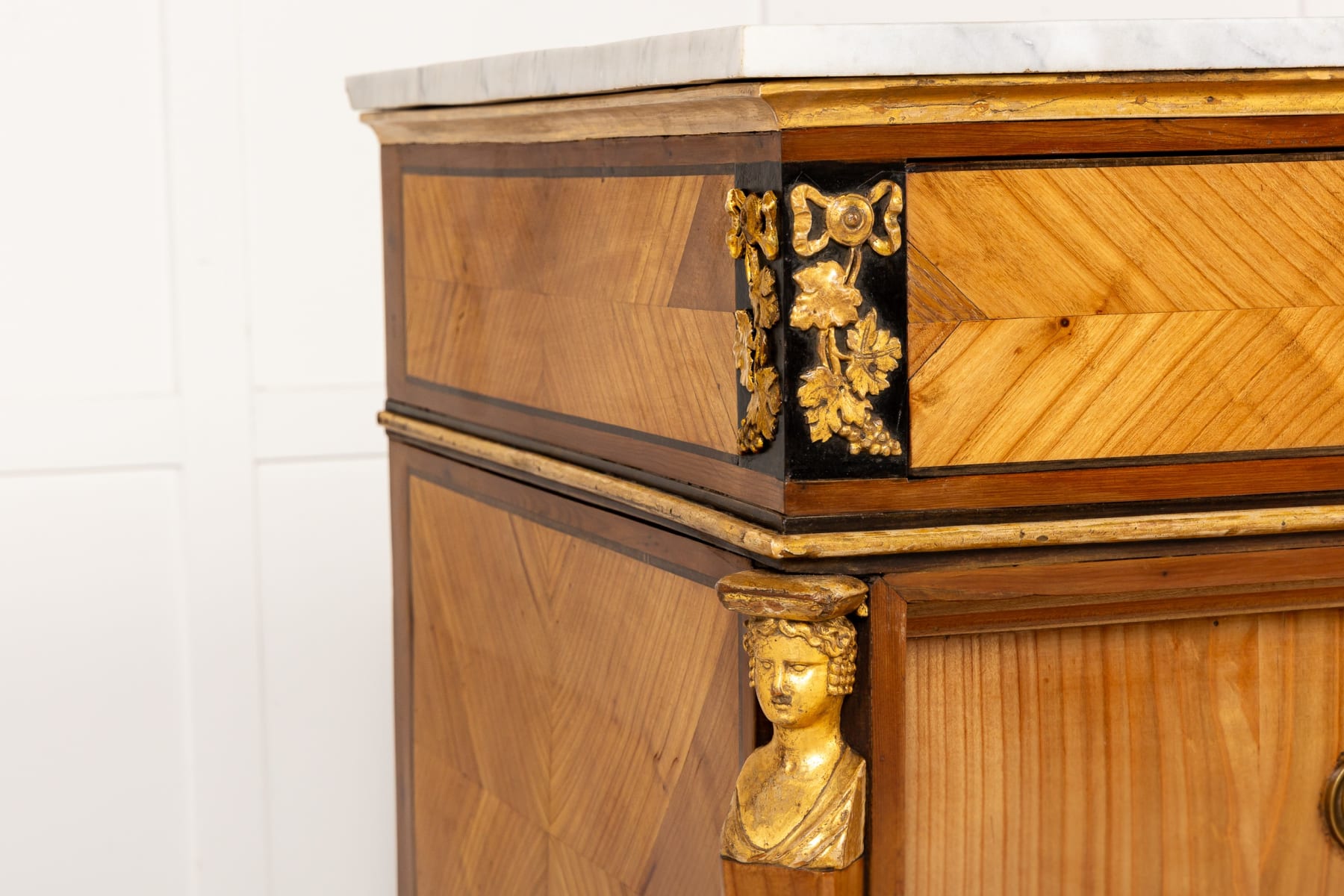 Pair of 18th Century Italian Yew and Cherrywood Commodes