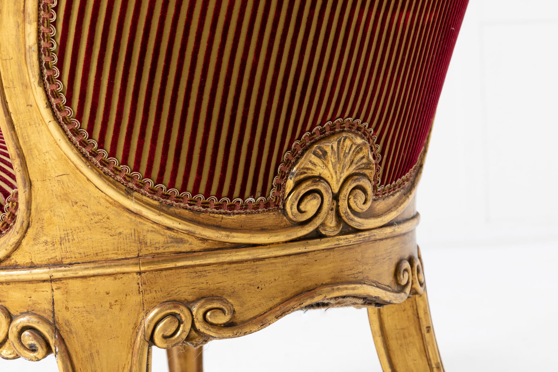 Large Pair of 18th Century Italian Giltwood Armchairs