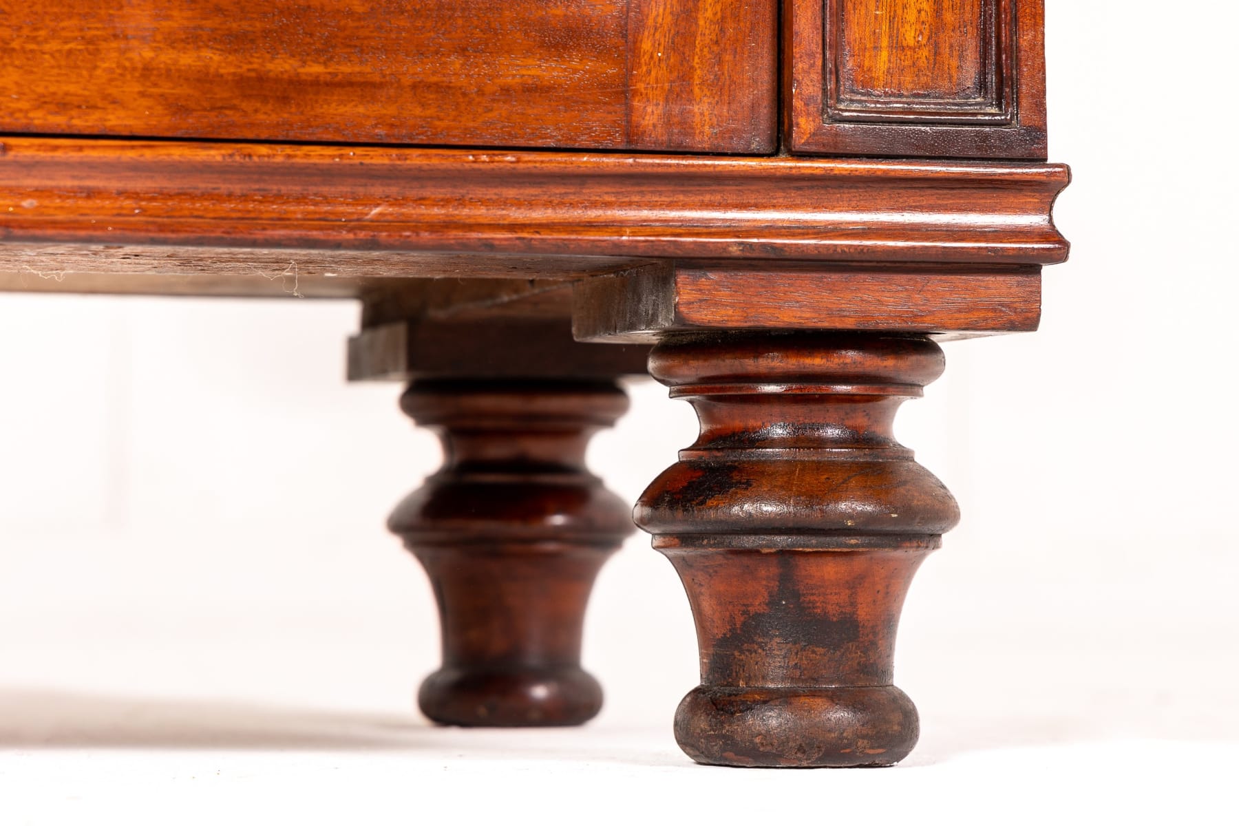 Pair of 19th Century Regency Mahogany Chiffoniers