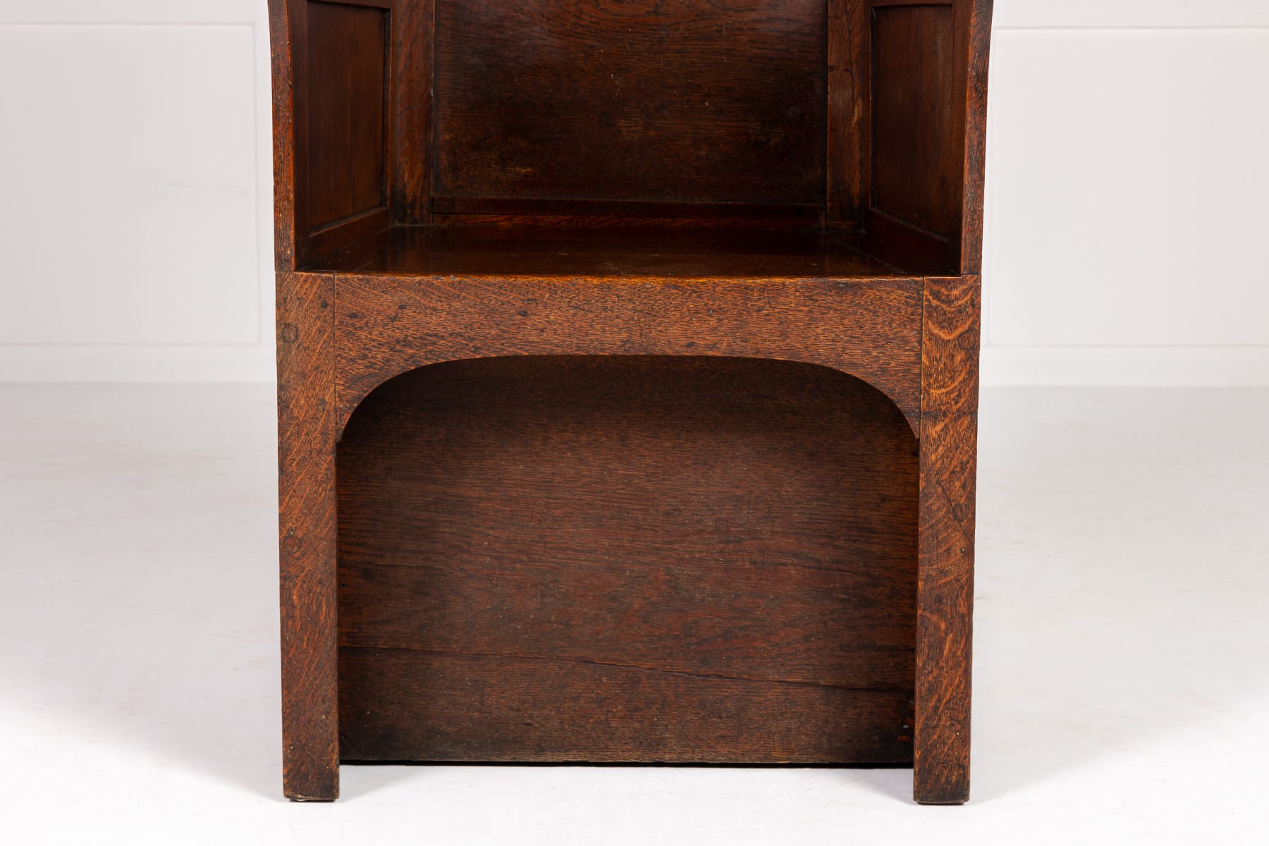 Large Late 18th Century English Oak Hooded Chair