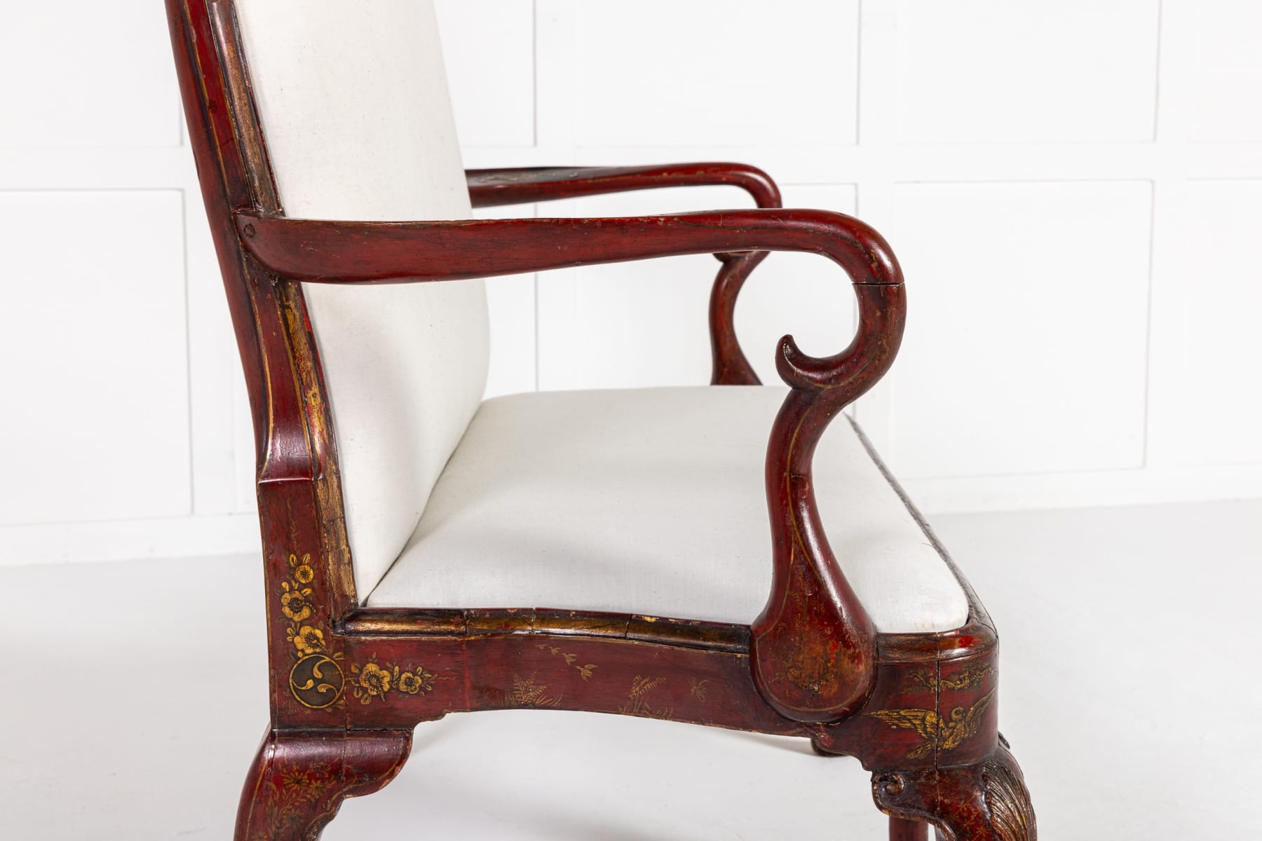 1930s Decorative English Japanned Settee