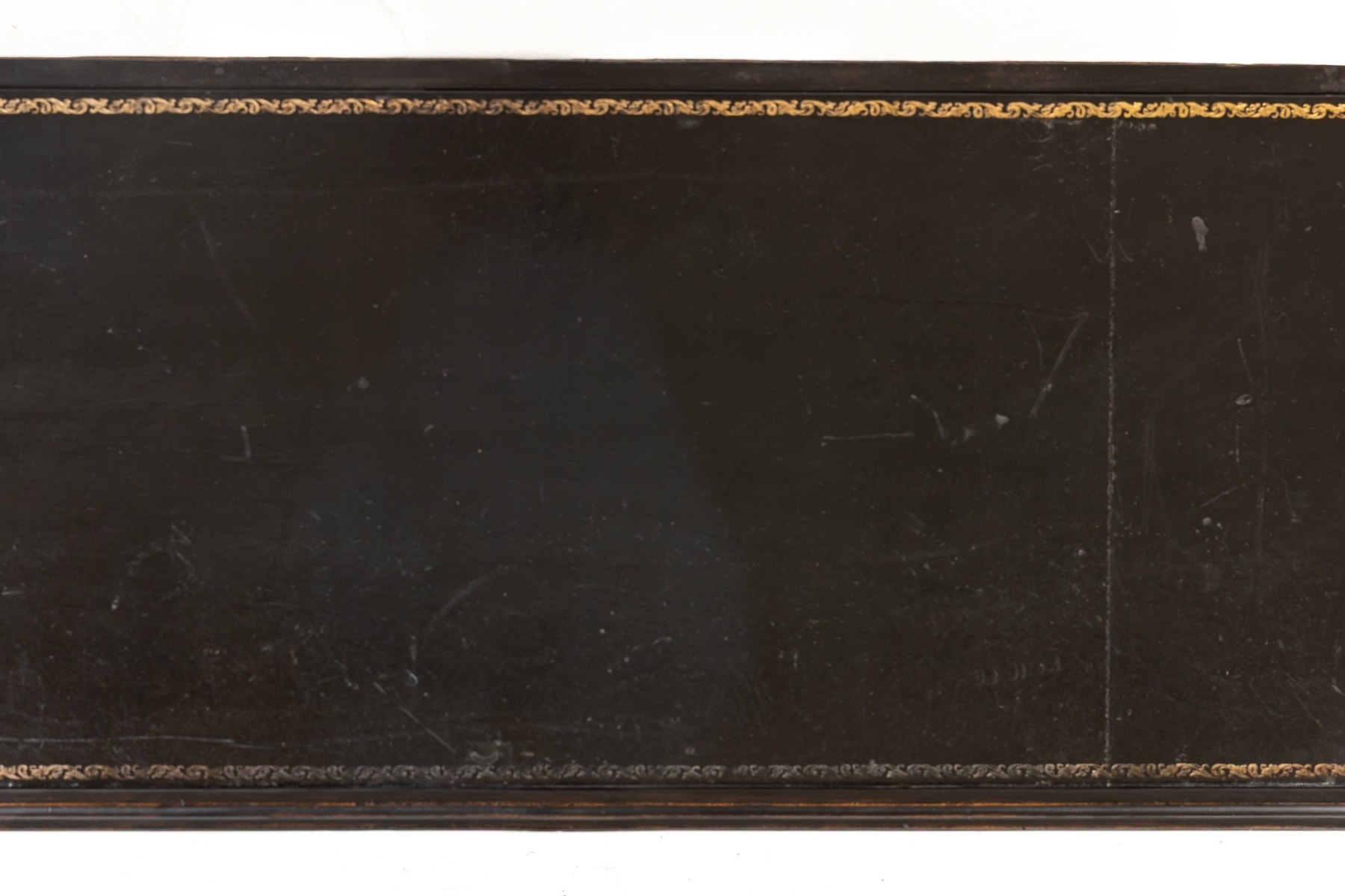 18th Century Italian Burr Mulberry Kneehole Desk