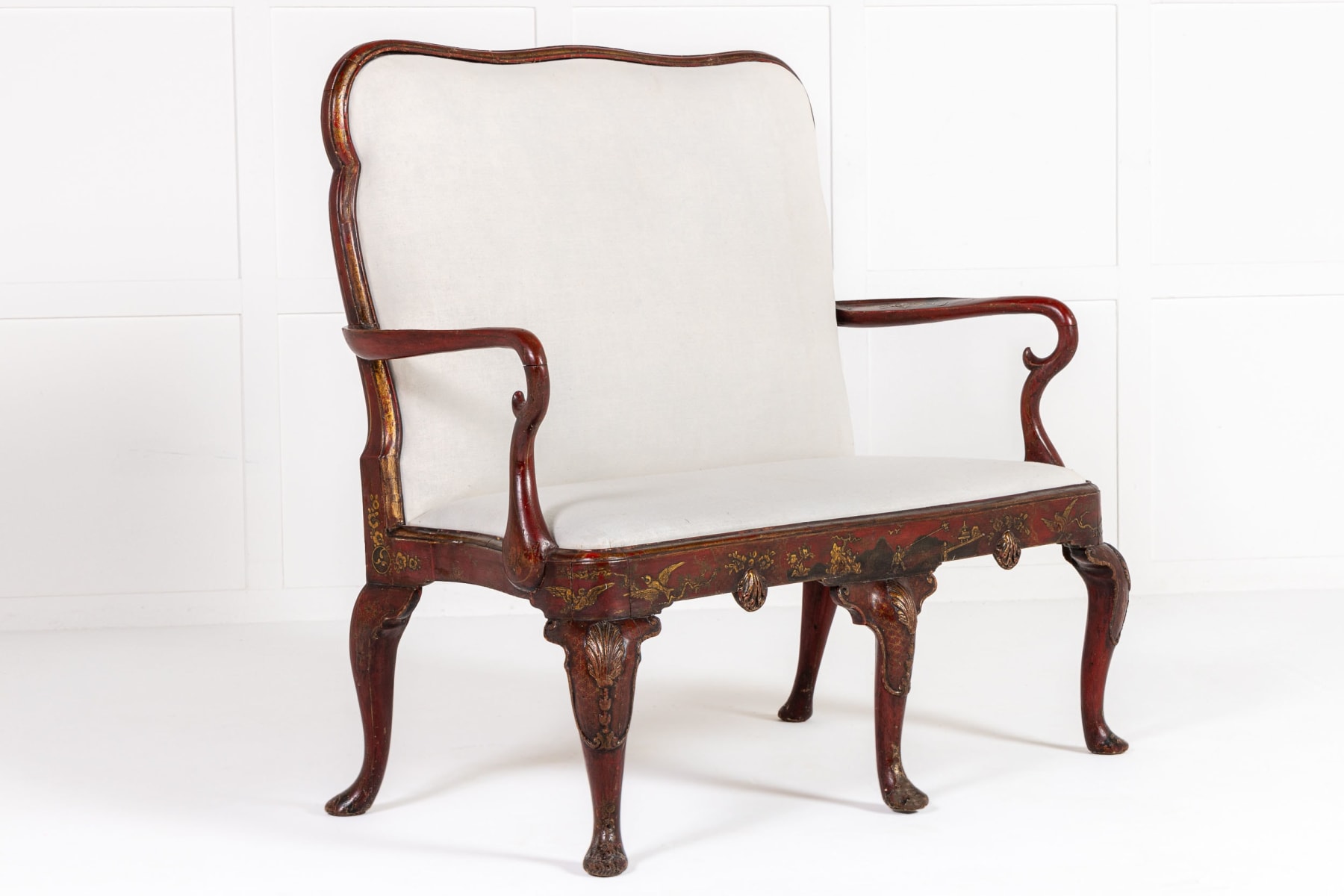 1930s Decorative English Japanned Settee