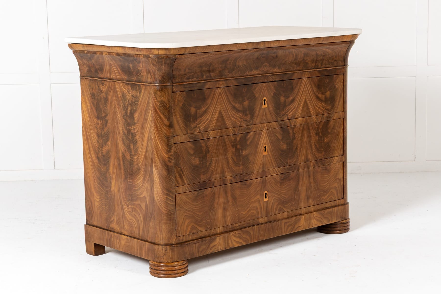 Pair of 19th Century Italian Mahogany Chest of Drawers