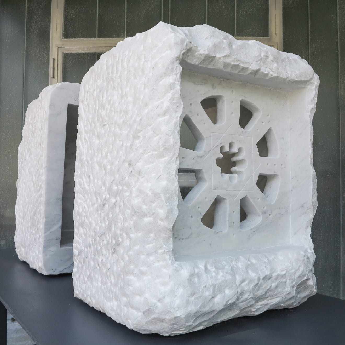 Markus Redl, Stein 142-143 (Rechtsfreier Raum), 2015