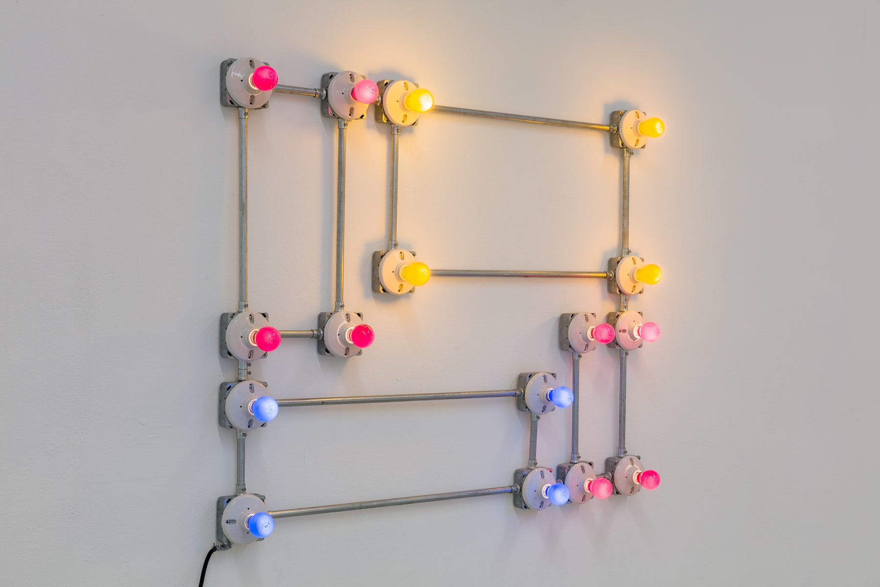 G.T. Pellizzi, Conduits in Red Yellow and Blue (No Signal 1), 2020