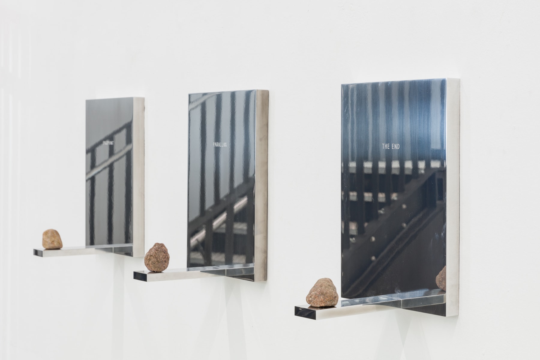 Paco Koenig, Installation View IV, Do you dream in colour? , 2021