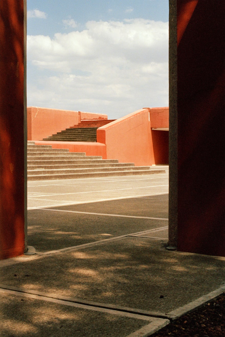 Tereza Červeňová, Stairs (between the Sun and the Moon), 2022