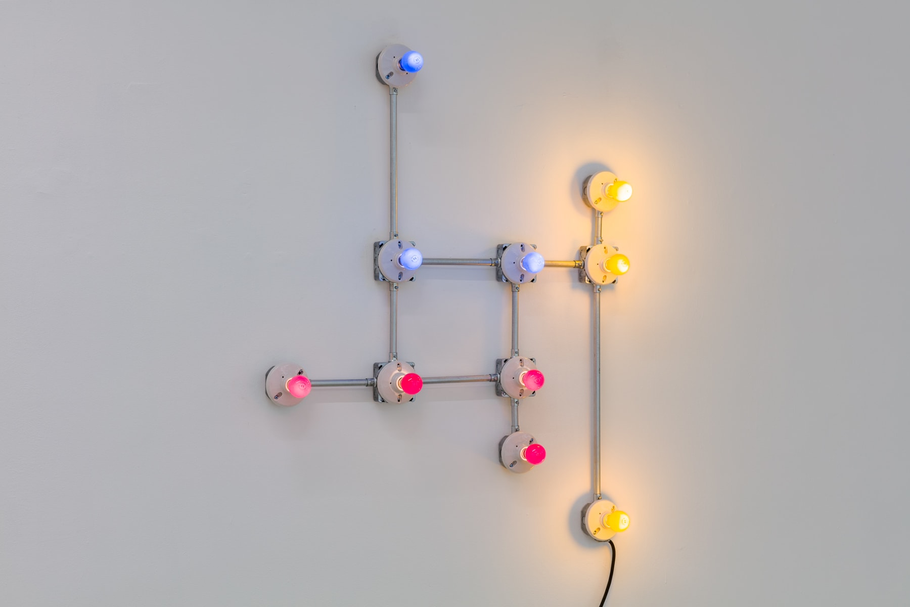 G.T. Pellizzi, Conduits in Red Yellow and Blue (No Signal 2), 2020